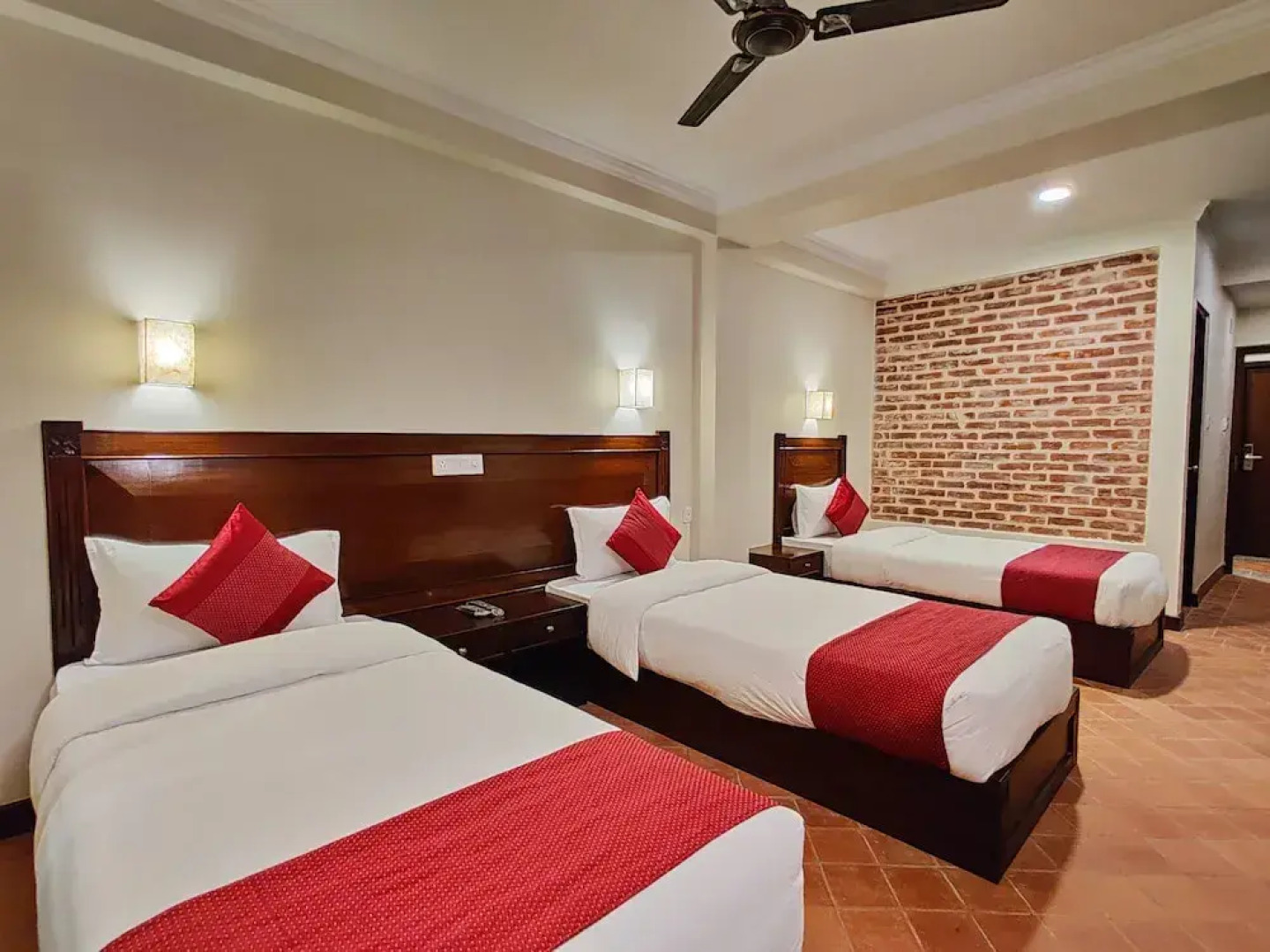 Bandipur Village lnn