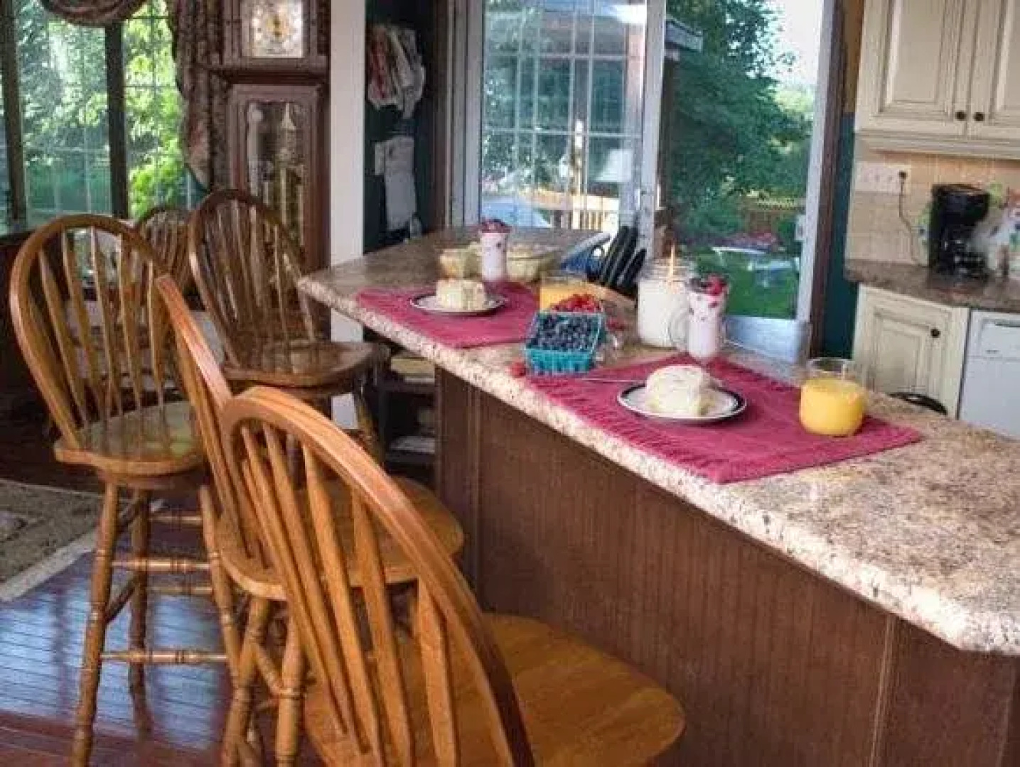 A Lil' Bit of Eden Bed and Breakfast