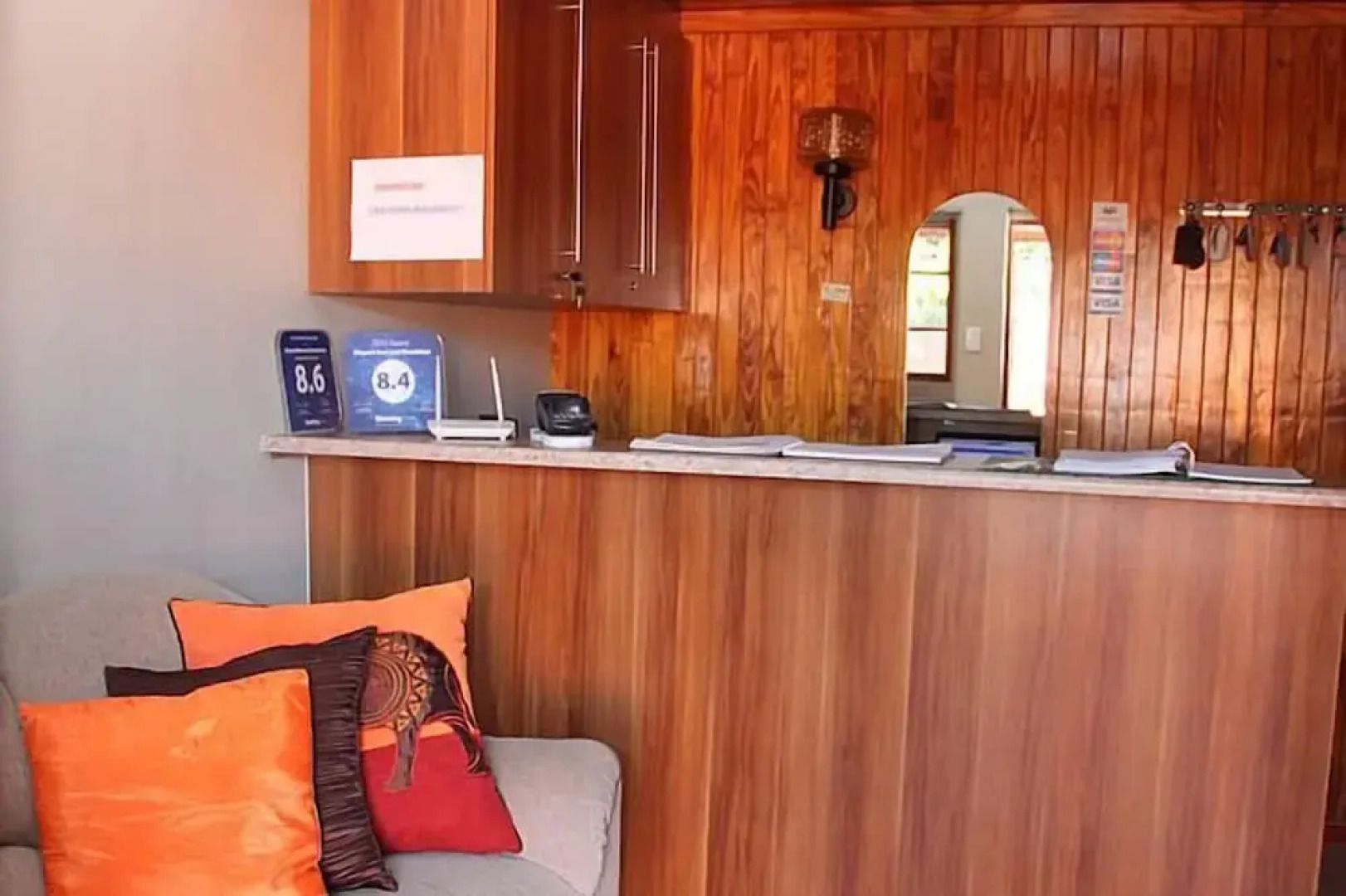 Airport Bed and Breakfast