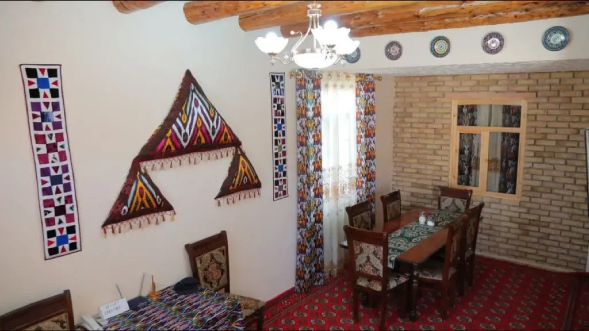Nazira Guest House