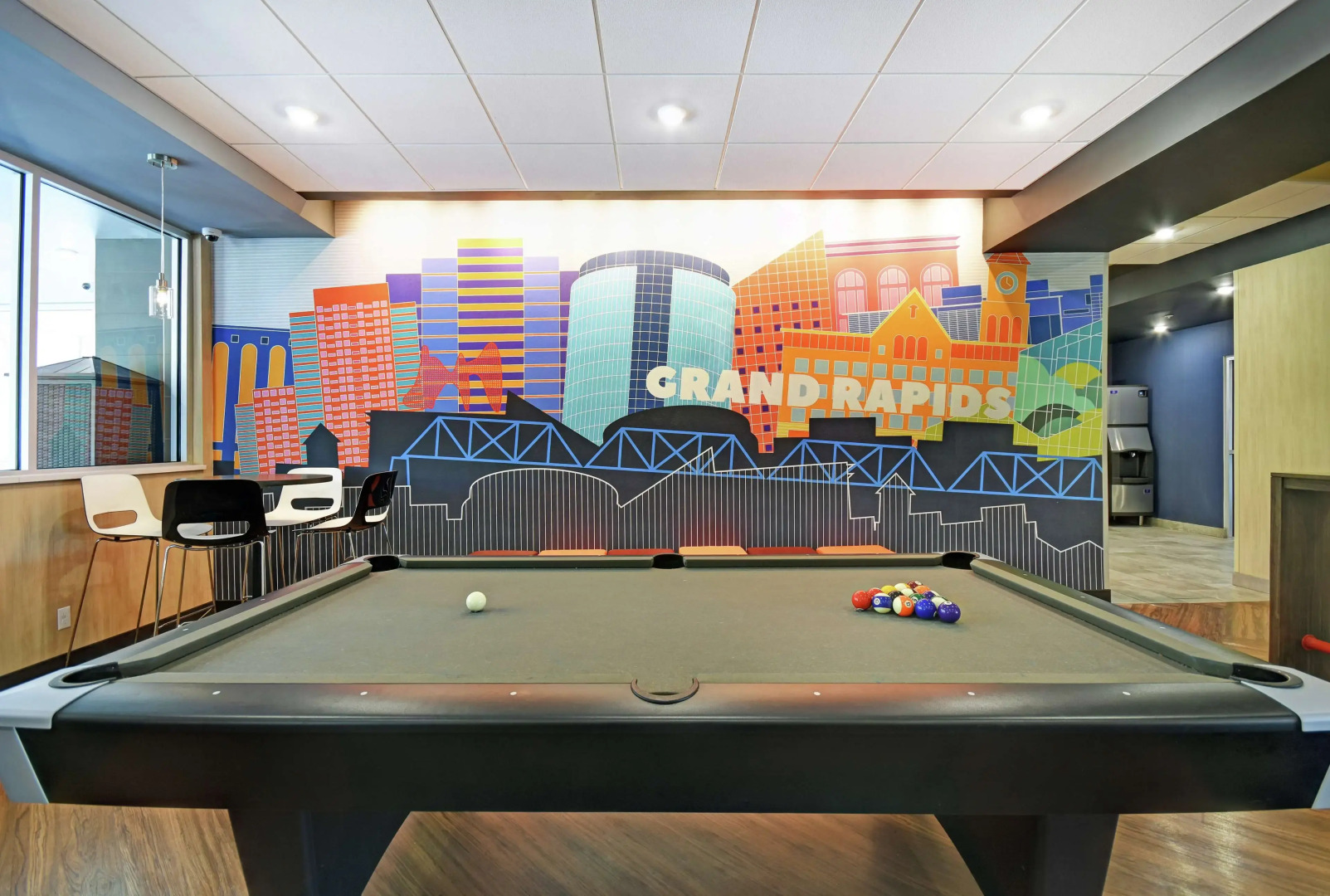 Tru by Hilton Grand Rapids Airport