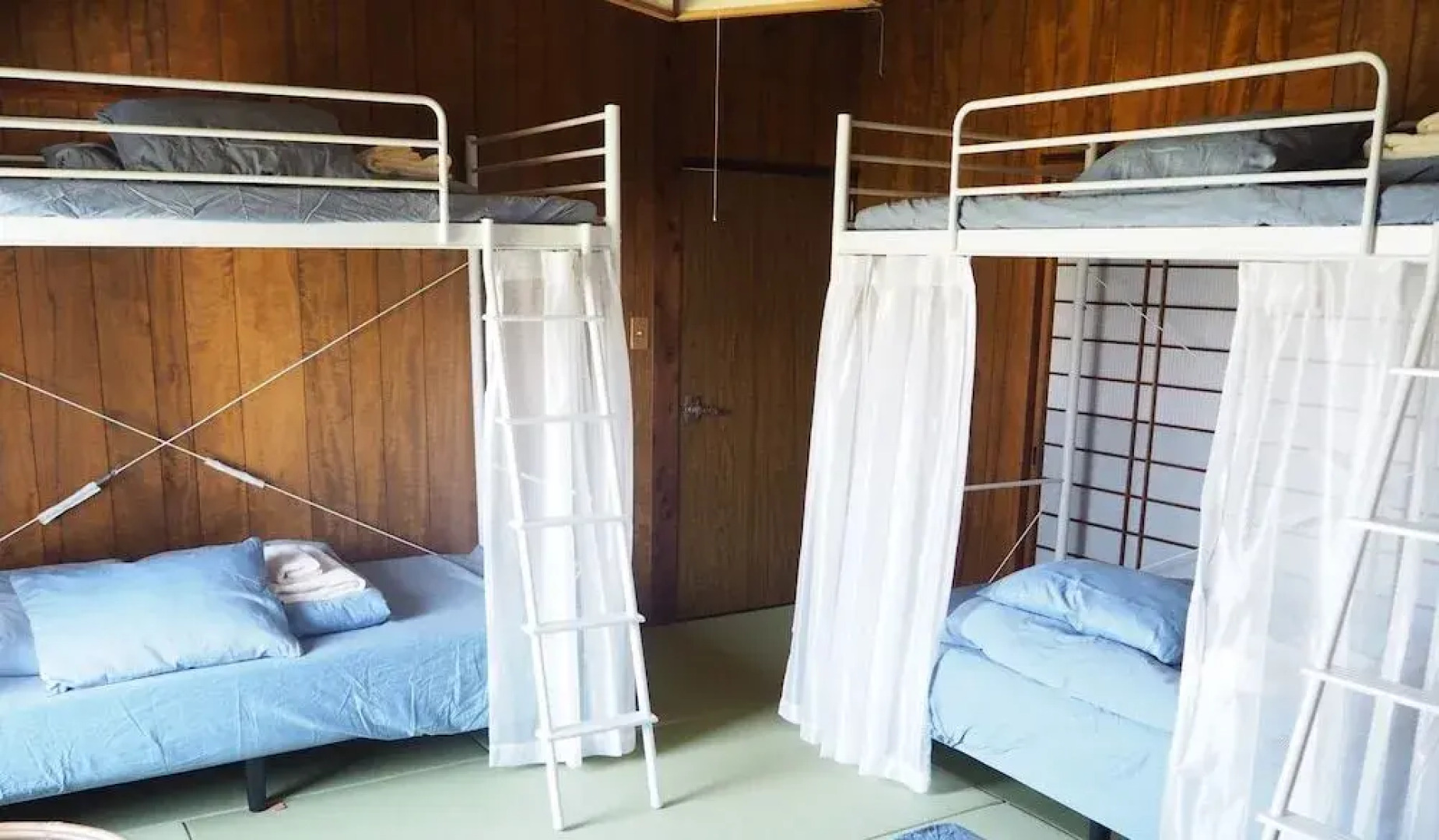 Guesthouse & Beach Cafe Fuego Hostel