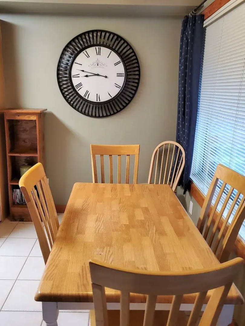 Summit Sunshine Retreat 1 Bedroom Condo by Redawning