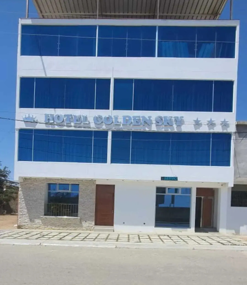 Hotel Golden Sky