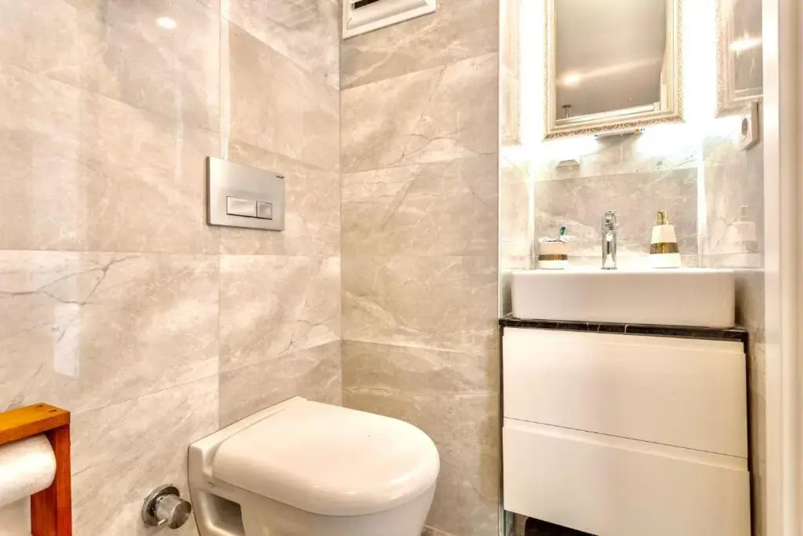 Fatma Sultan Oldtown Konak & Restaurant - 100Mb Fast Internet