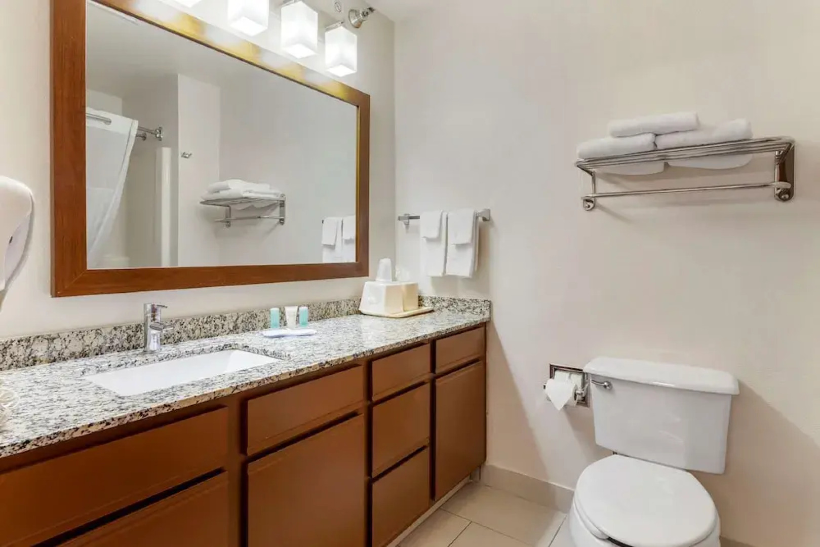 Mainstay Suites Dubuque