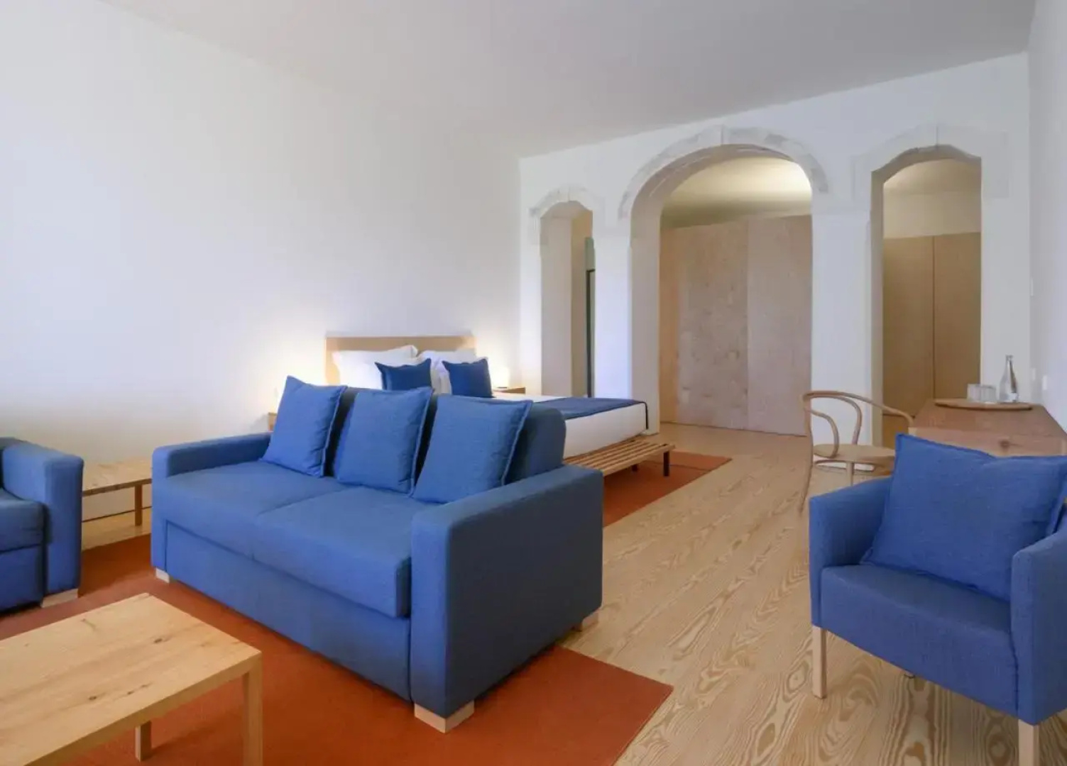 Отель Montebelo Mosteiro de Alcobaca Historic Hotel