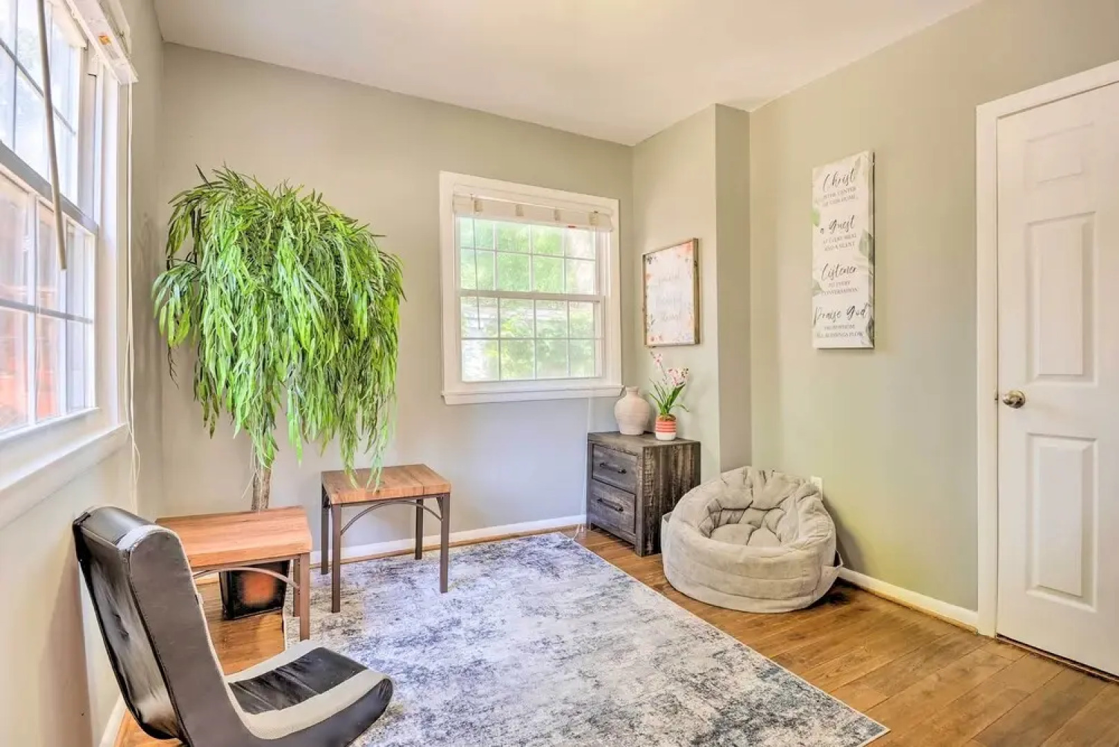 Sunny Glen Burnie Home - On-site Water Access