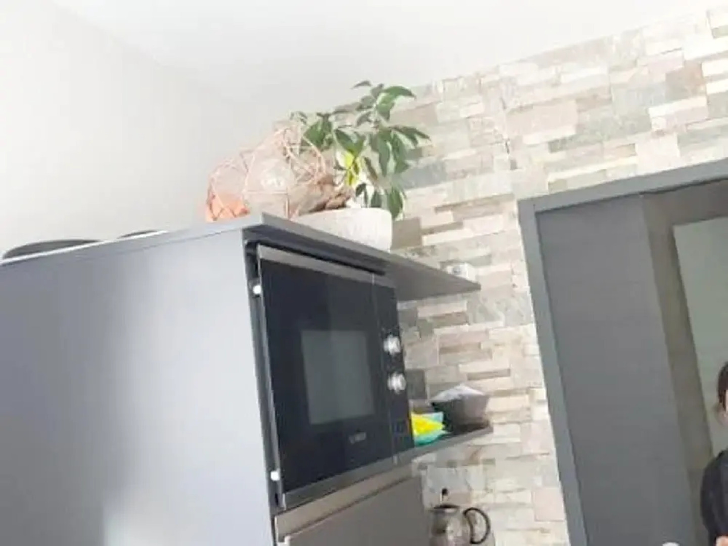 House With one Bedroom in Mornas, With Enclosed Garden and Wifi