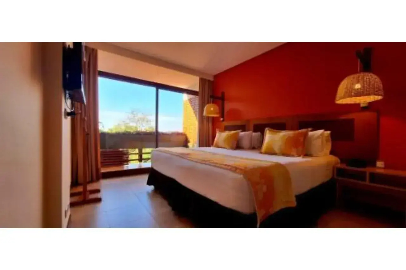 Raices Esturion Hotel