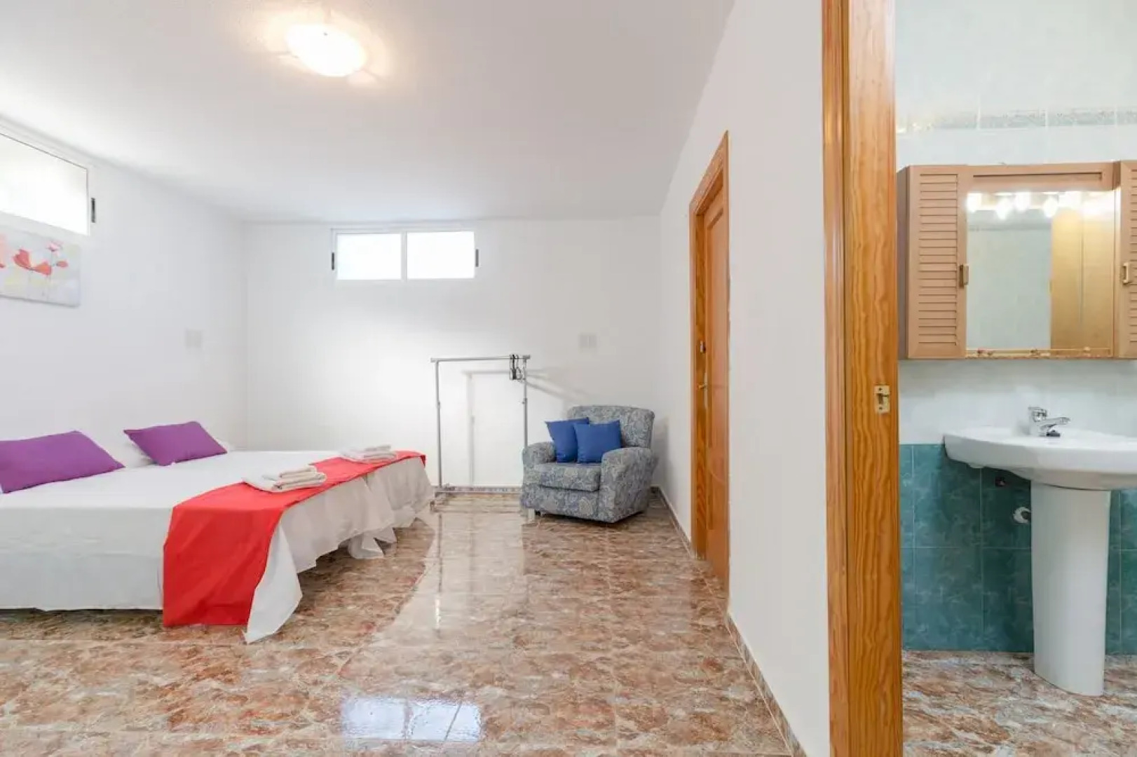 Fidalsa Villa Grand White House