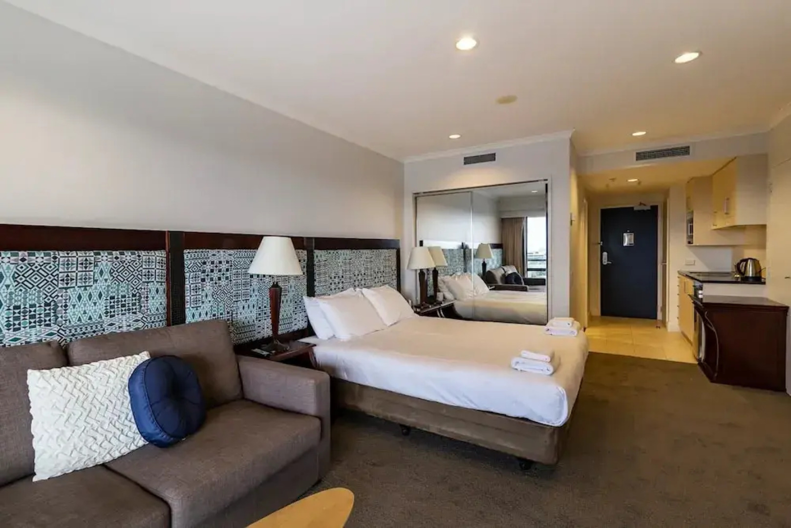 Beautiful Studio Apartment in Takapuna