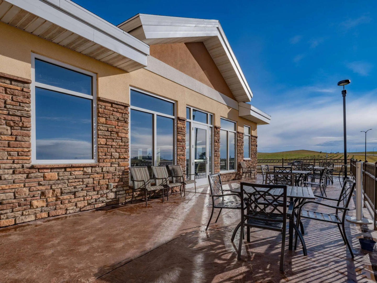 Hawthorn Extended Stay by Wyndham Dickinson