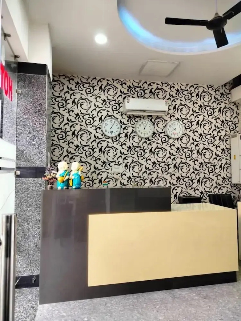 Hotel White House Residency By GRB