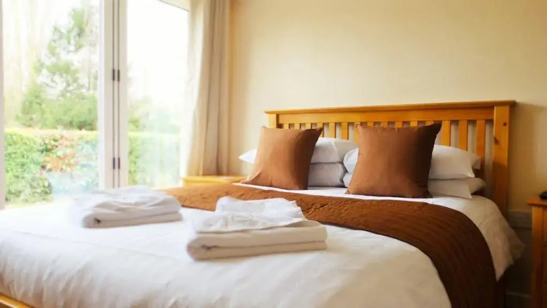 Roydon Marina Village Hotel