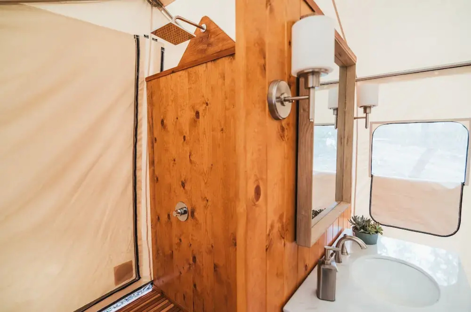 Collective Hill Country Retreat