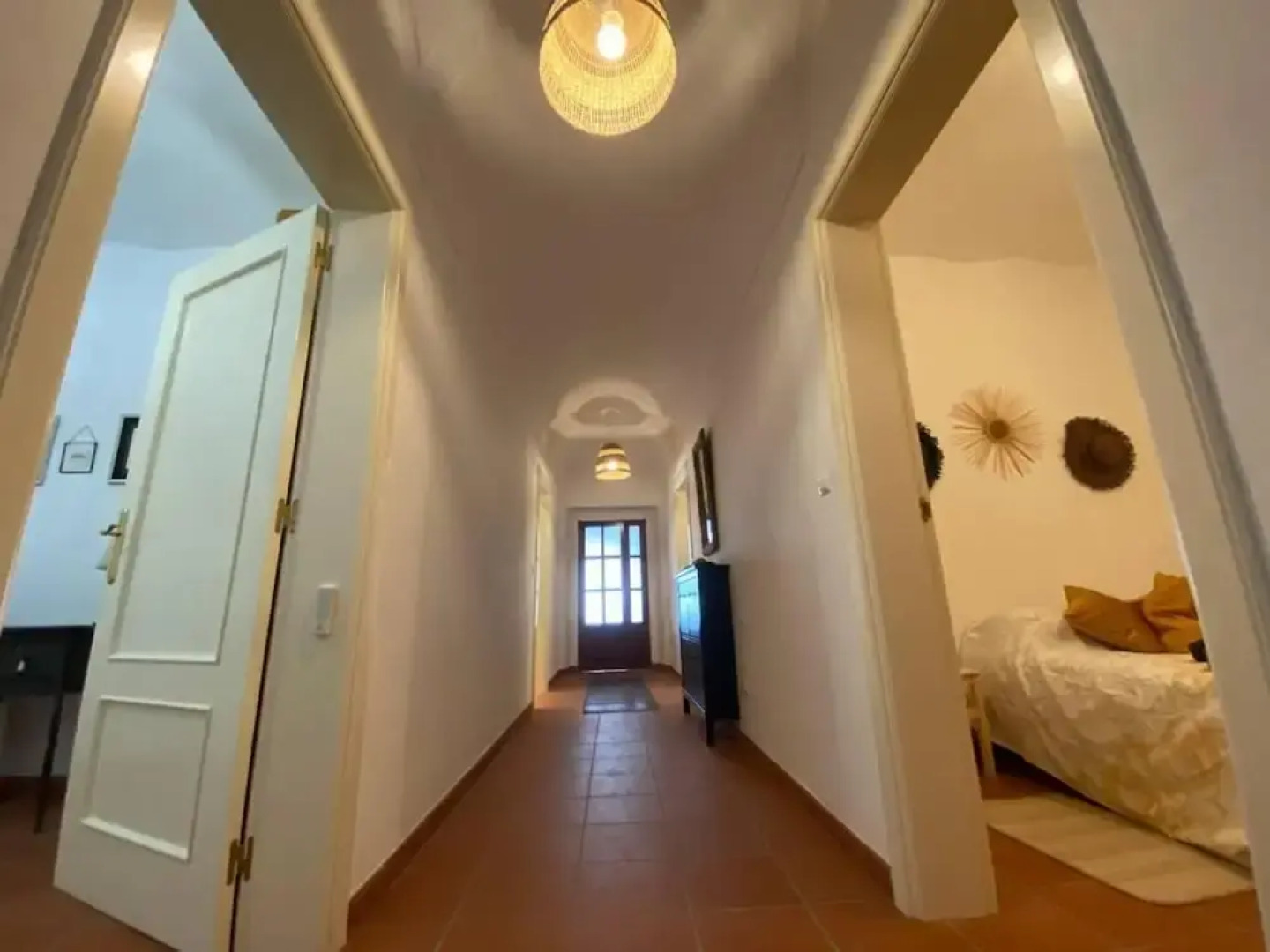 Charming 5-bed House in Granja