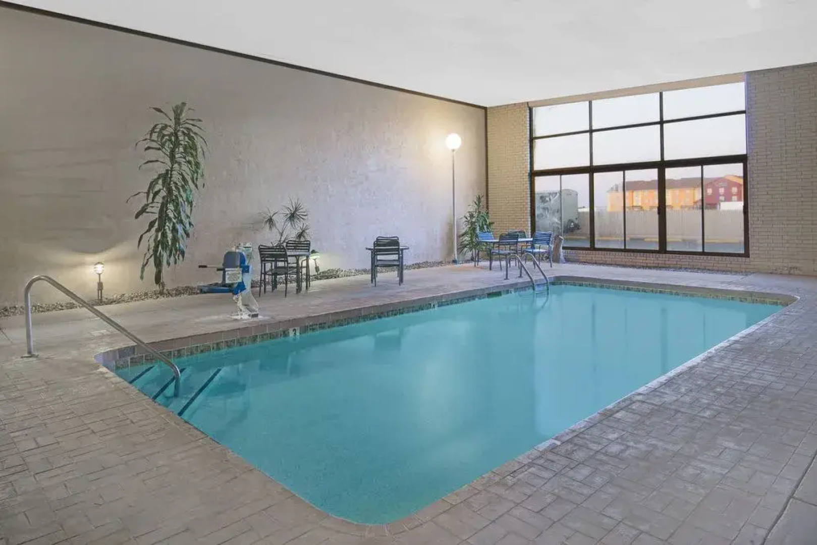 Days Inn & Suites Clovis