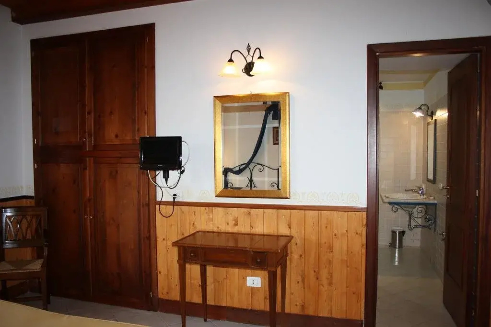 Le Rocche - Guest House