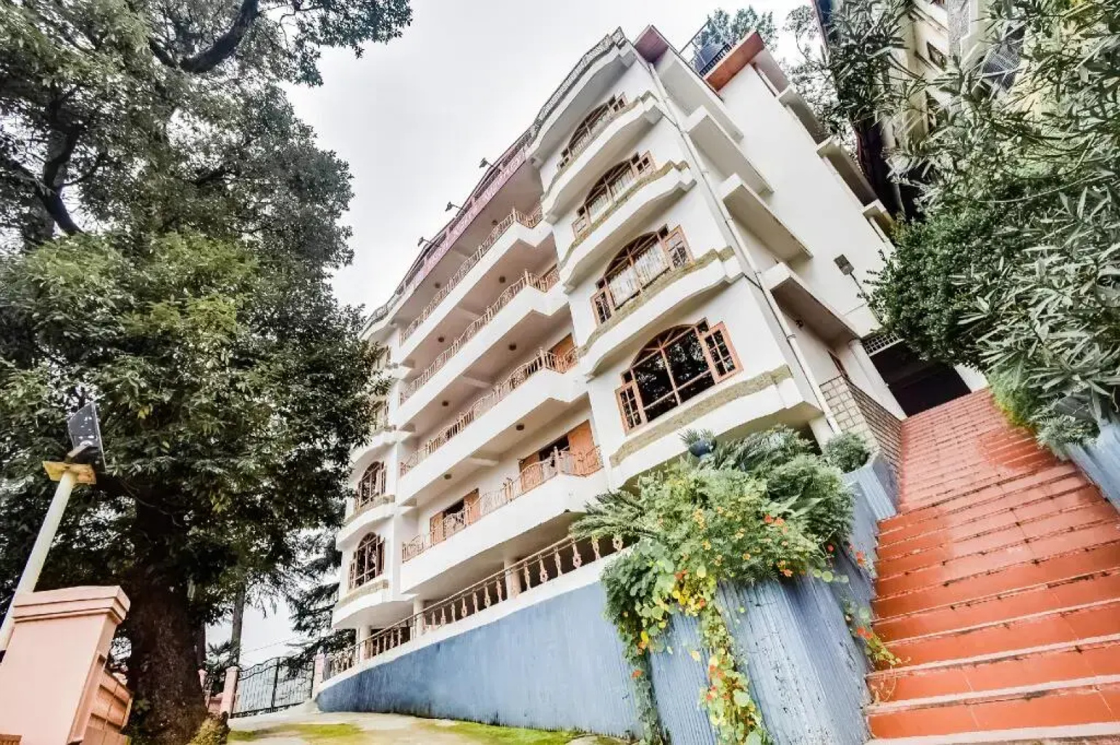 Seera Enclave by OYO Rooms