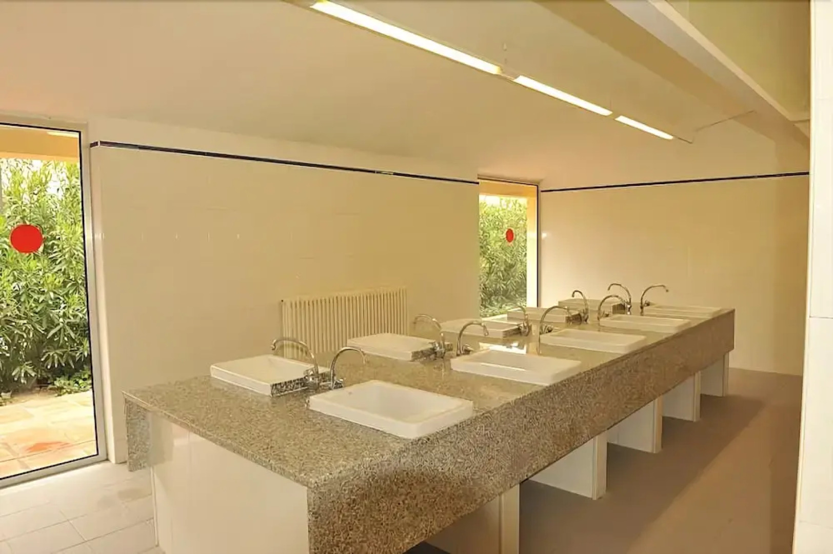 Vilanova Park - Caravan Park