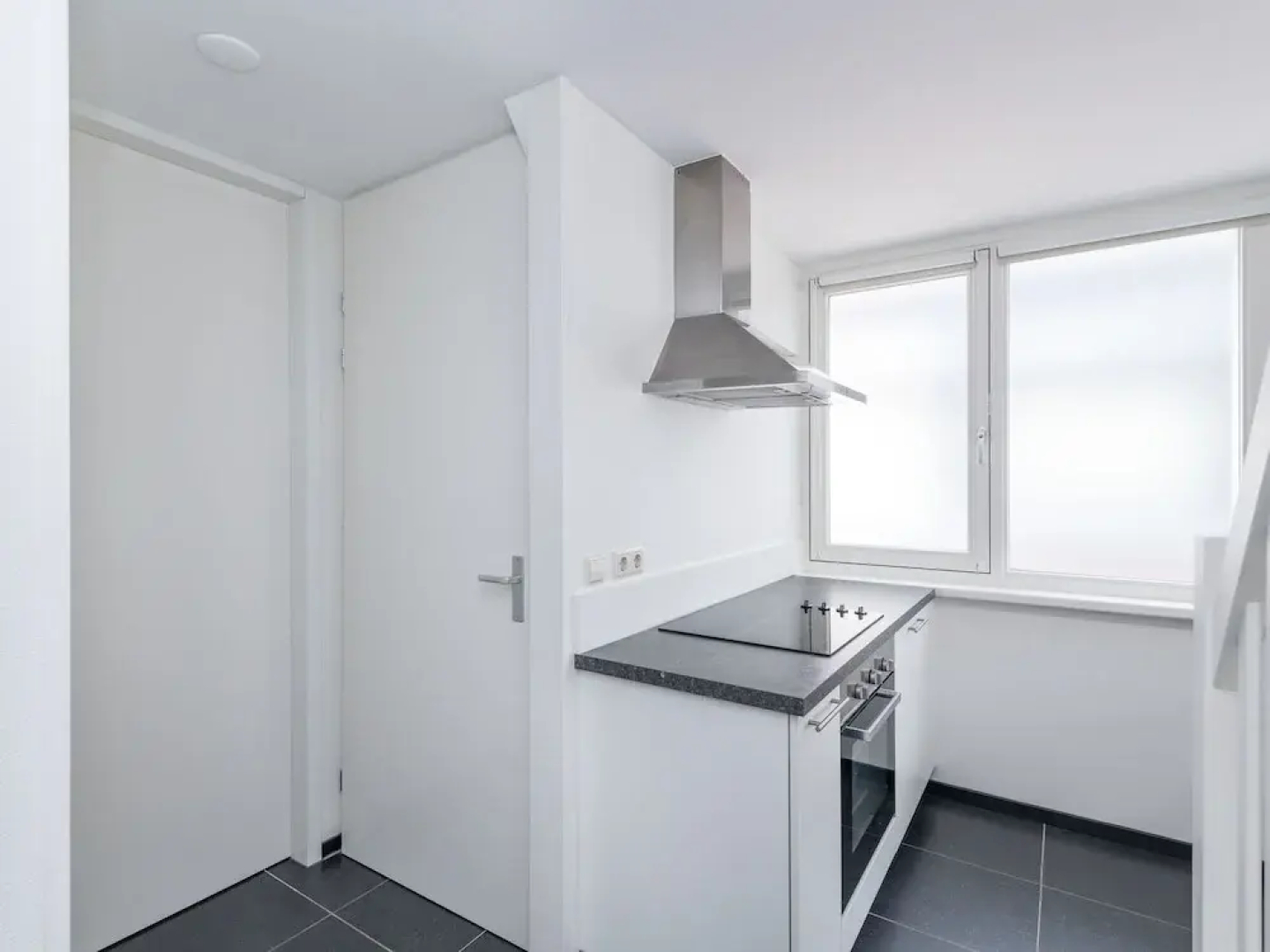 Magnificent 6-person Apartment With Roof Terrace in Ouddorp Town Centre