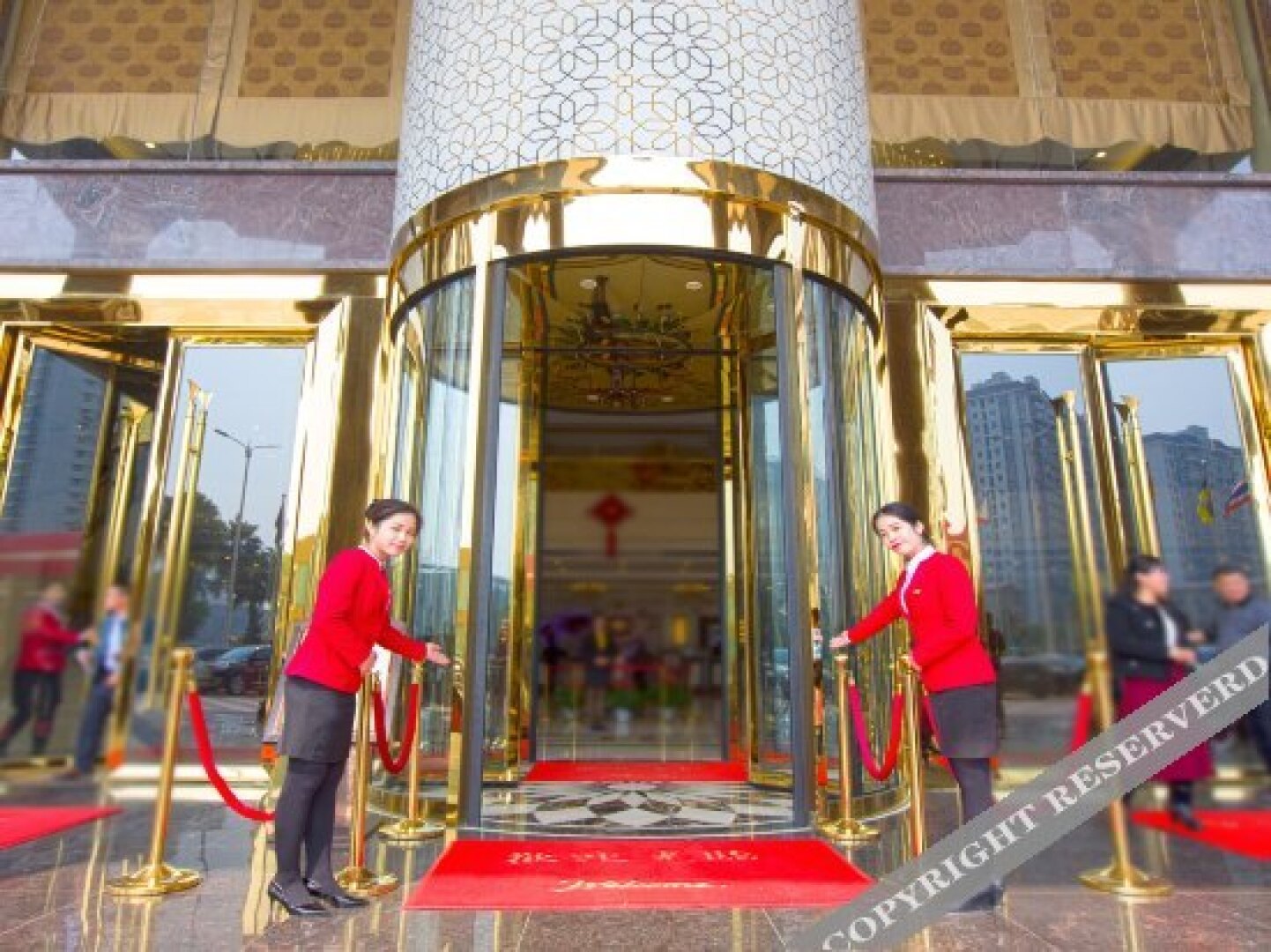 Guigang Wenhua International Hotel (City Government High-speed Railway Station)