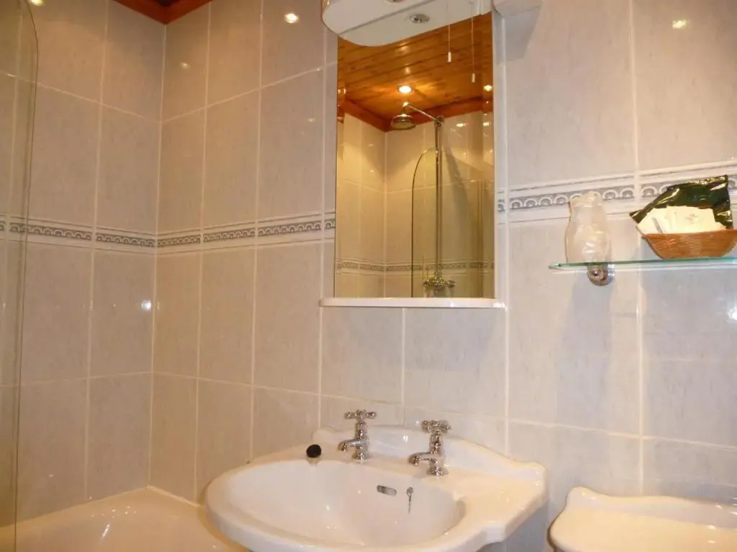 Somerton House Hotel