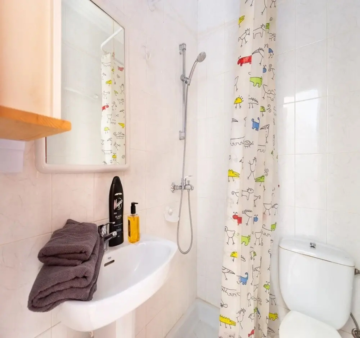 Live Santa Cruz House