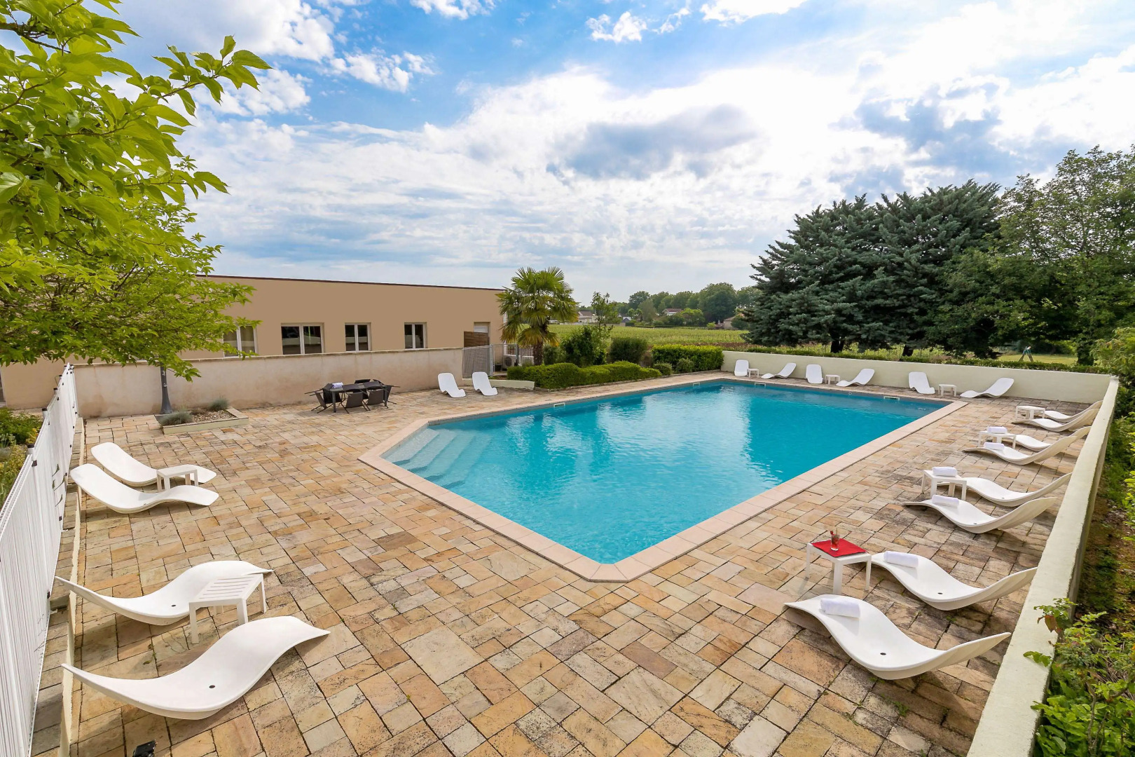 KYRIAD PRESTIGE BEAUNE - Le Panorama