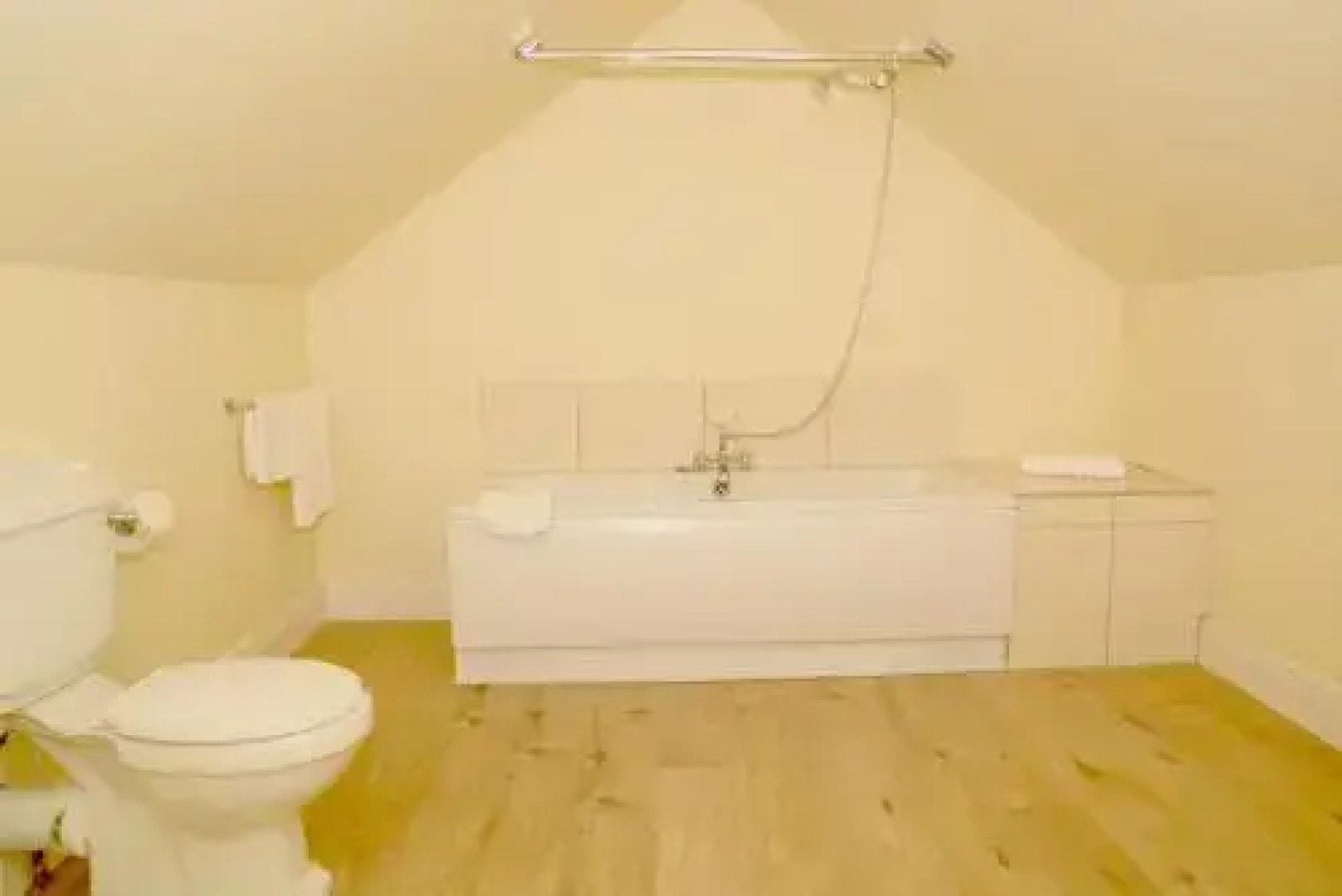 The Gate Lodge Cannaway House