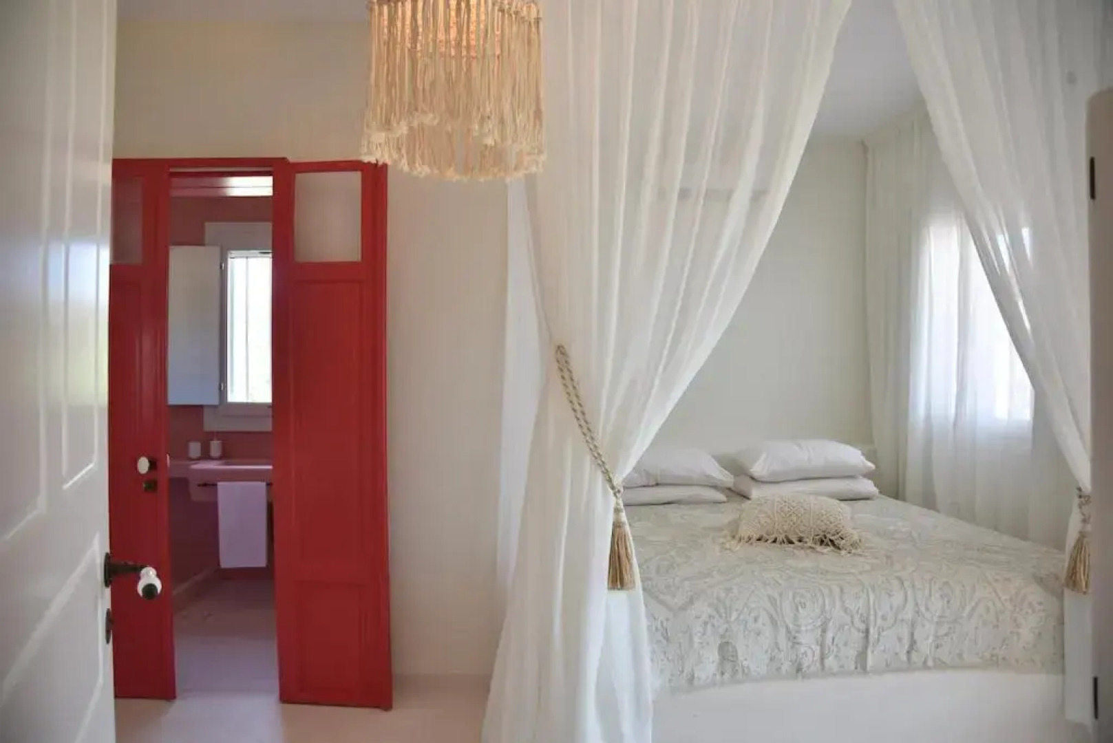 Elefthia Syros Junior Suite