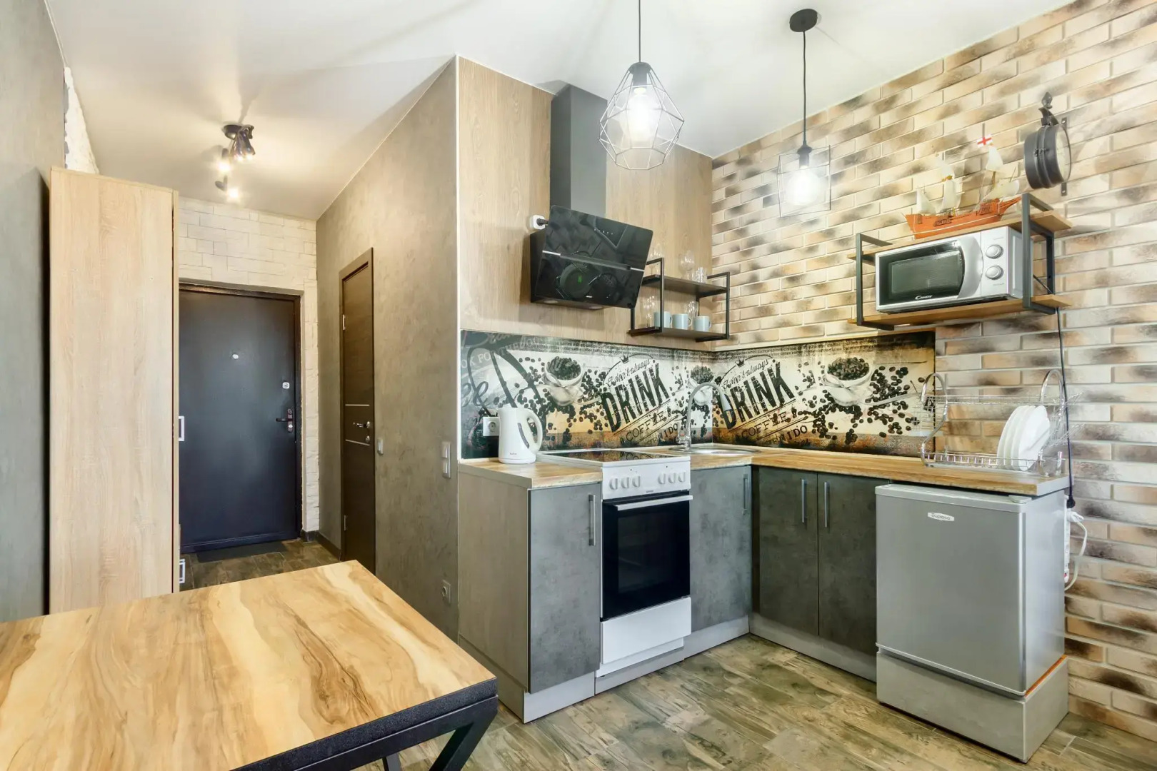 Апартаменты на Доломановском переулке 124/2