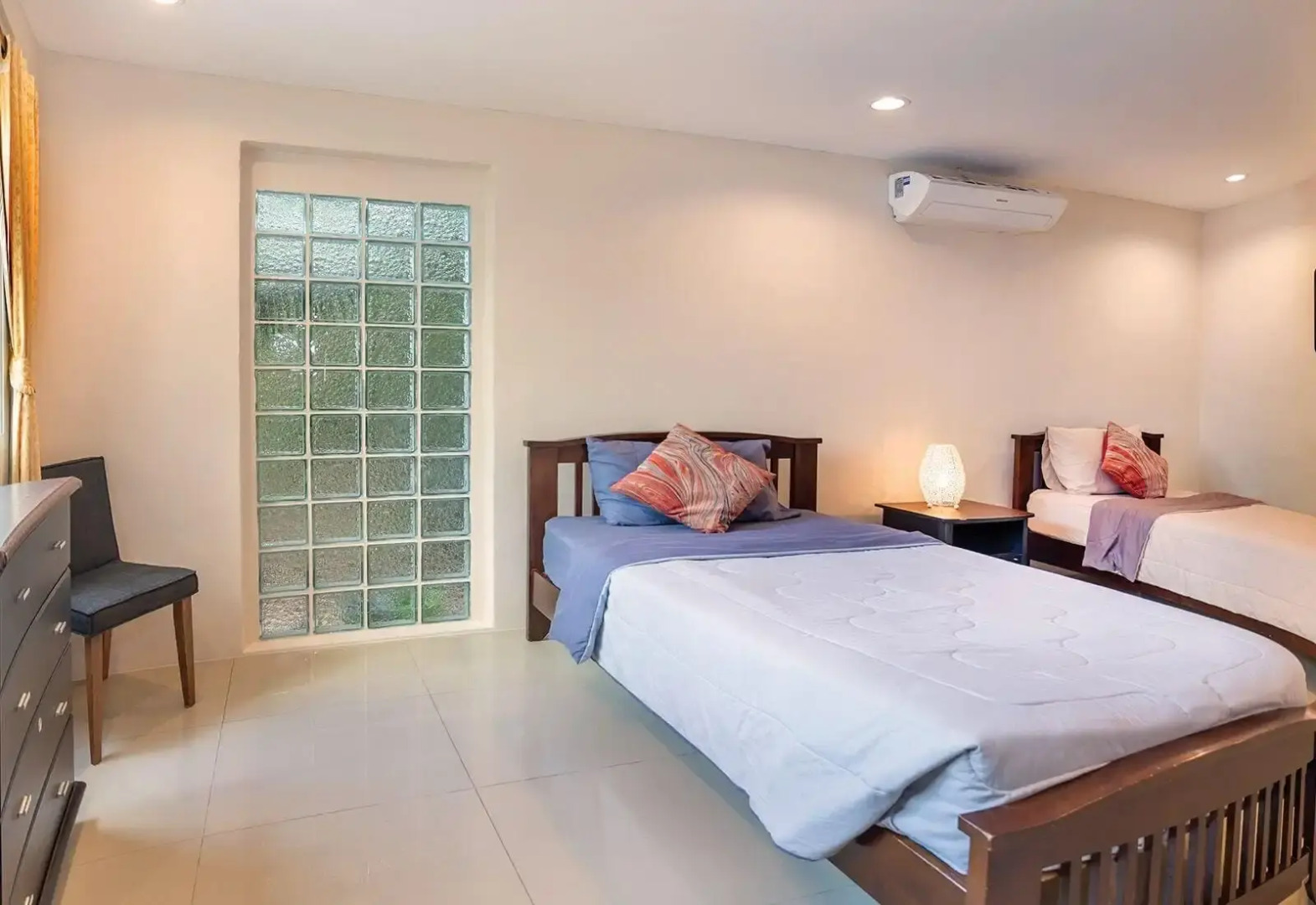 Villa Waree 5 minutes from City and Beach