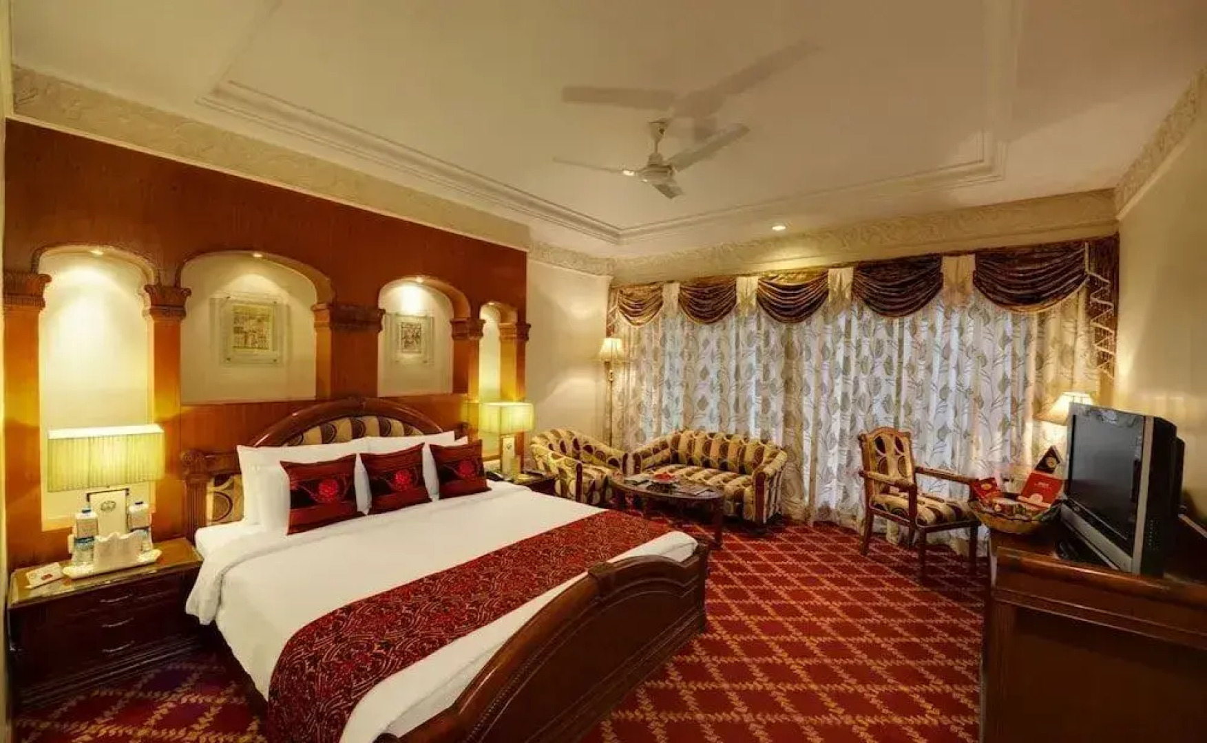 Hotel Babylon International