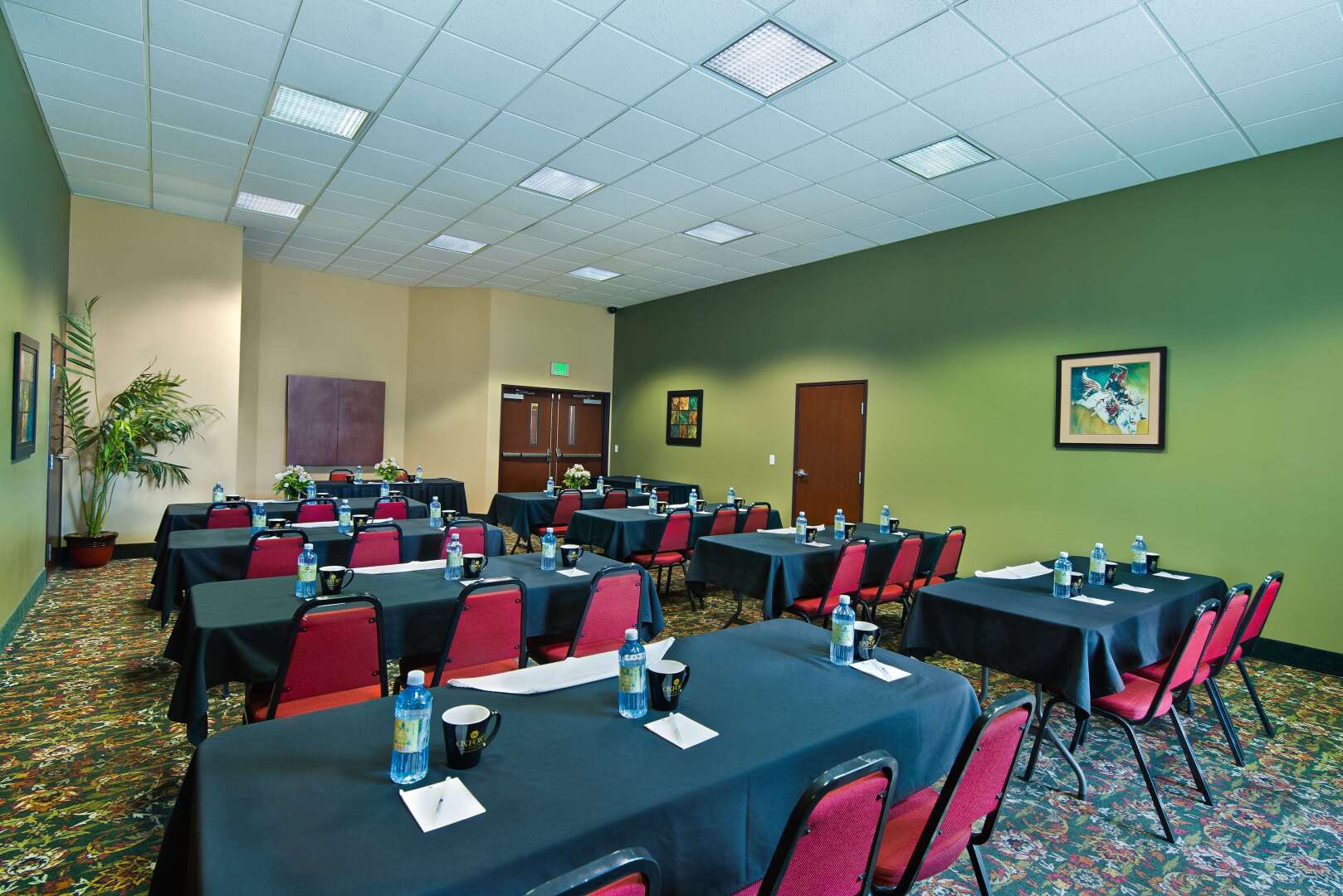 Oxford Suites Pendleton