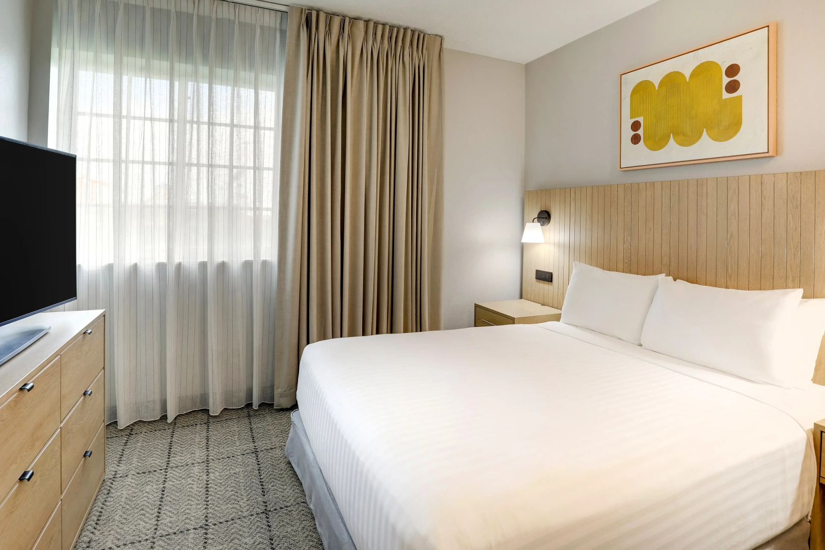 Sonesta Simply Suites Miami Airport Doral