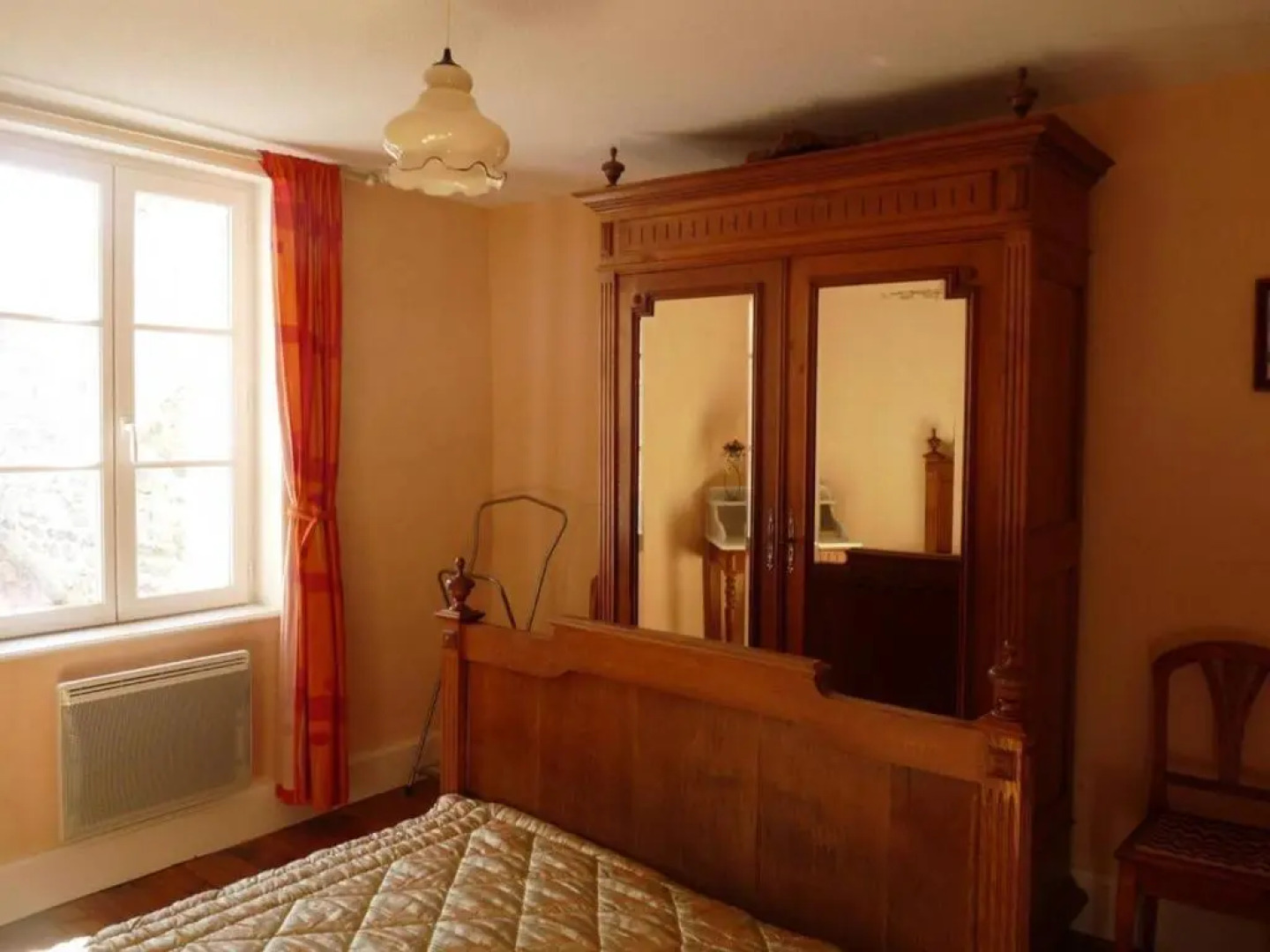 Gîte Ferrières-sur-Sichon, 4 pièces, 6 personnes - FR-1-489-191