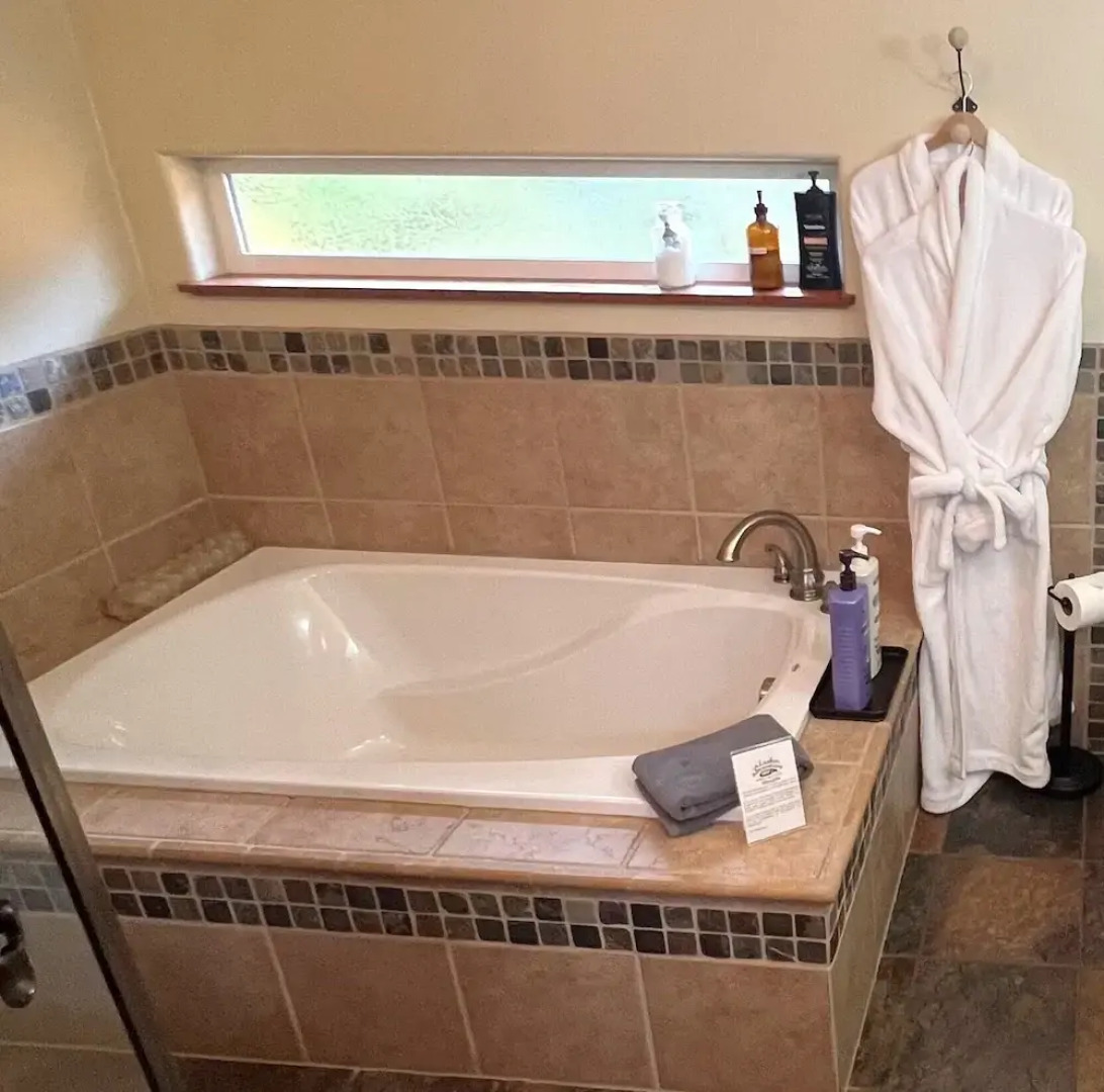 Alaska Adventure Unlimited Chalets