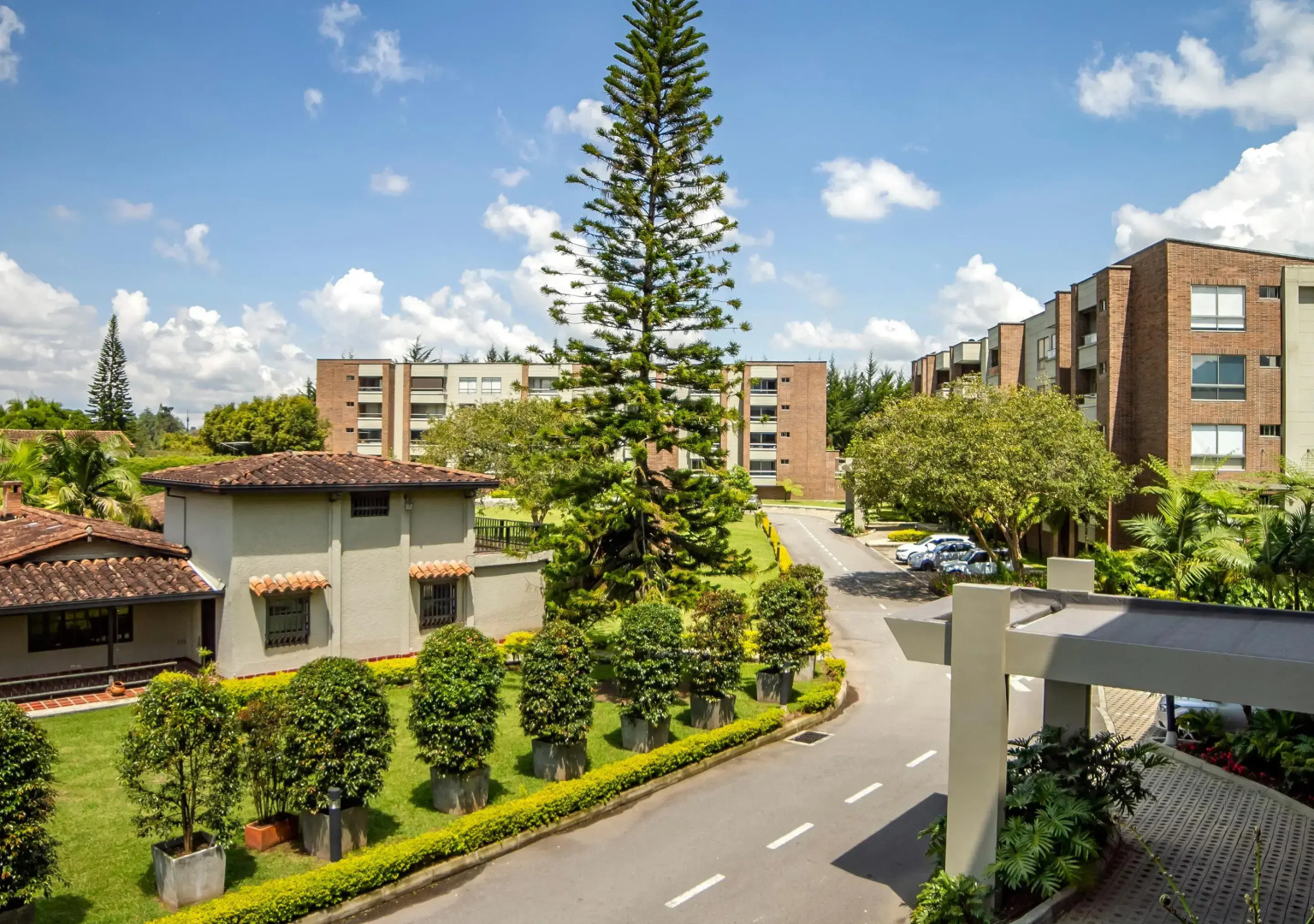 MG Hotels & Suites