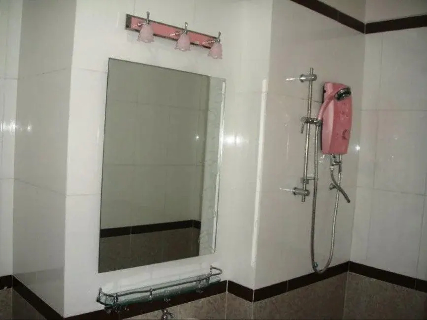 Reaksmey Krong Kep Guesthouse