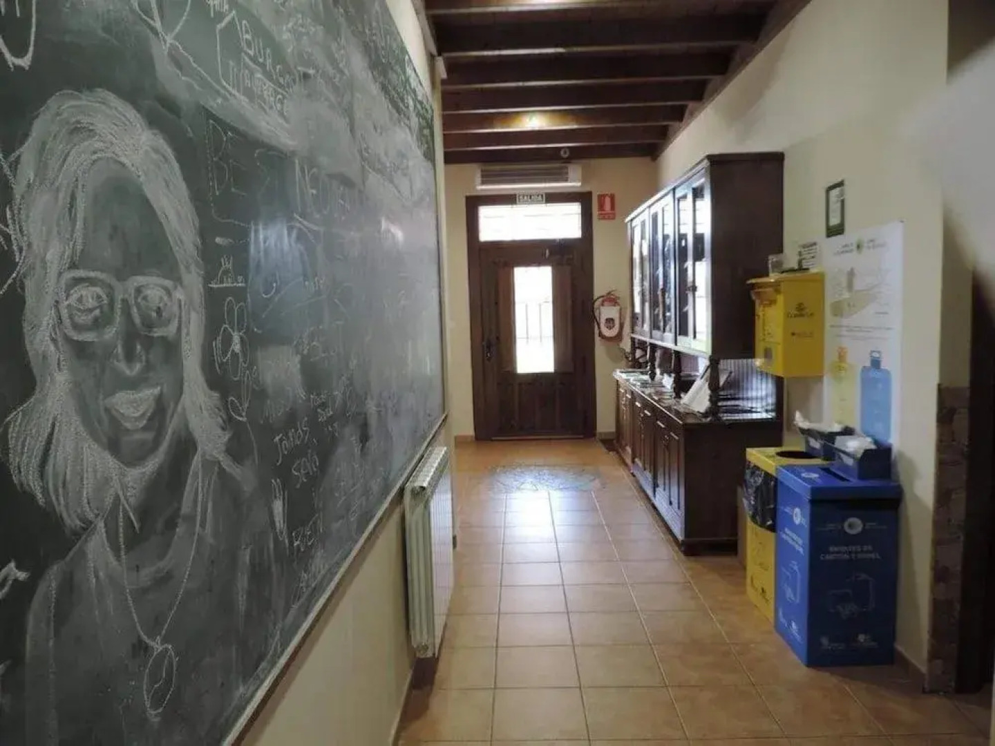 Albergue Santo Tomás de Canterbury - Hostel