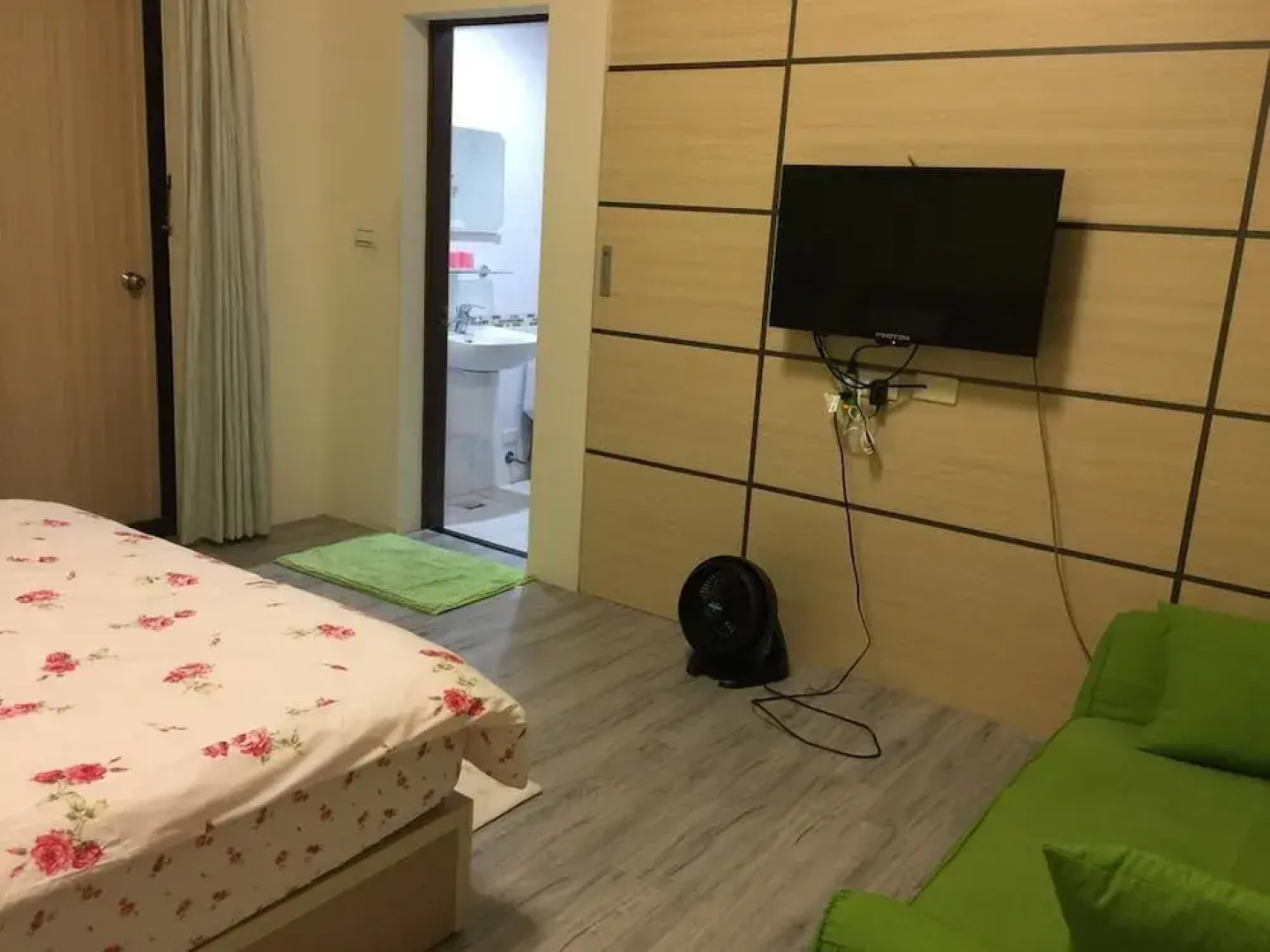 Summerle No 11 Hostel