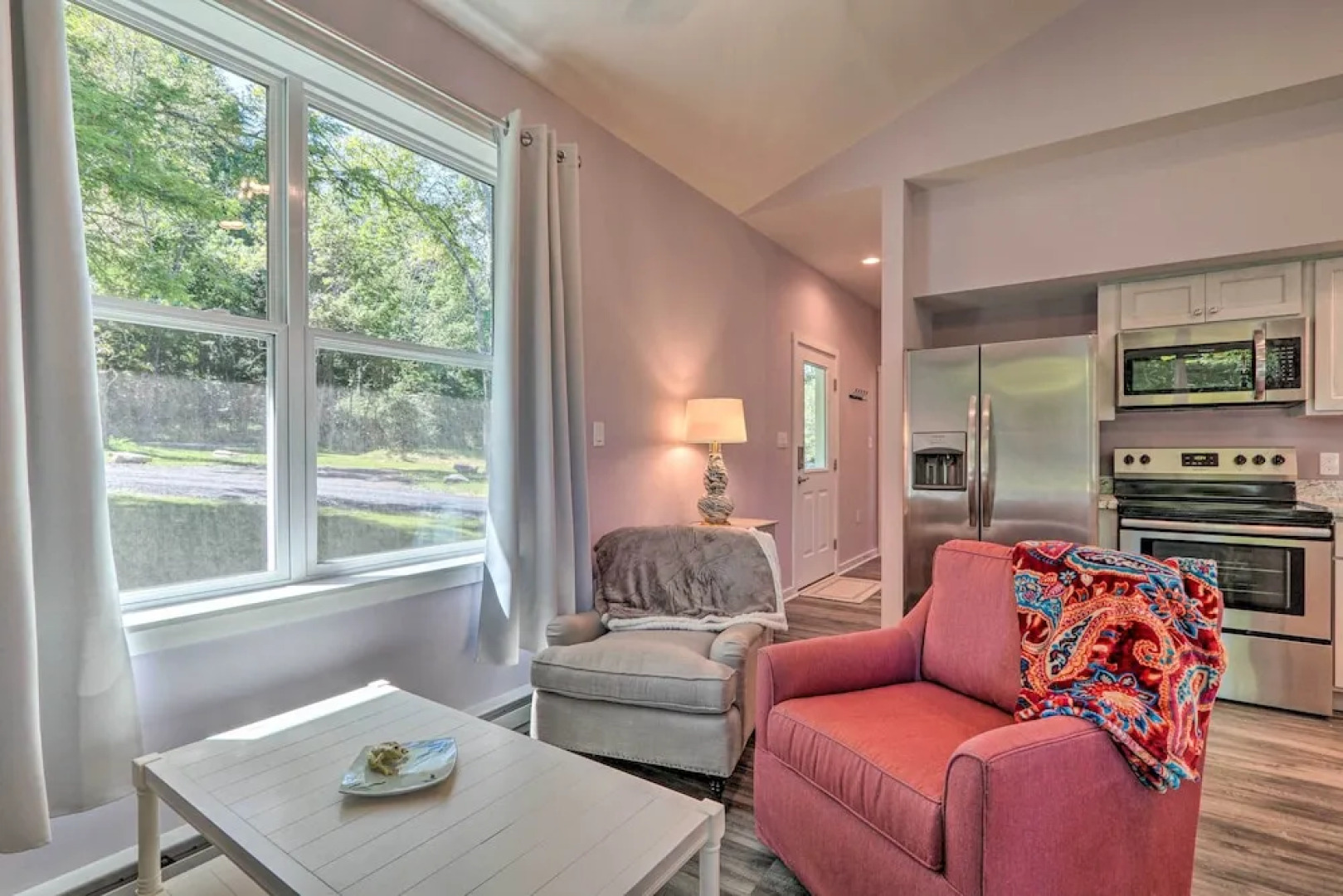 Saylorsburg Retreat: 16 Mi to Ski Resort