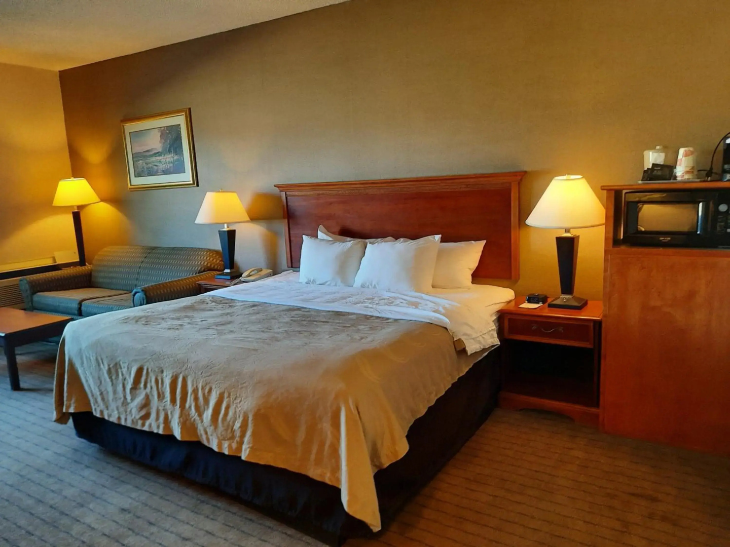 Quality Inn & Suites Grants - I-40