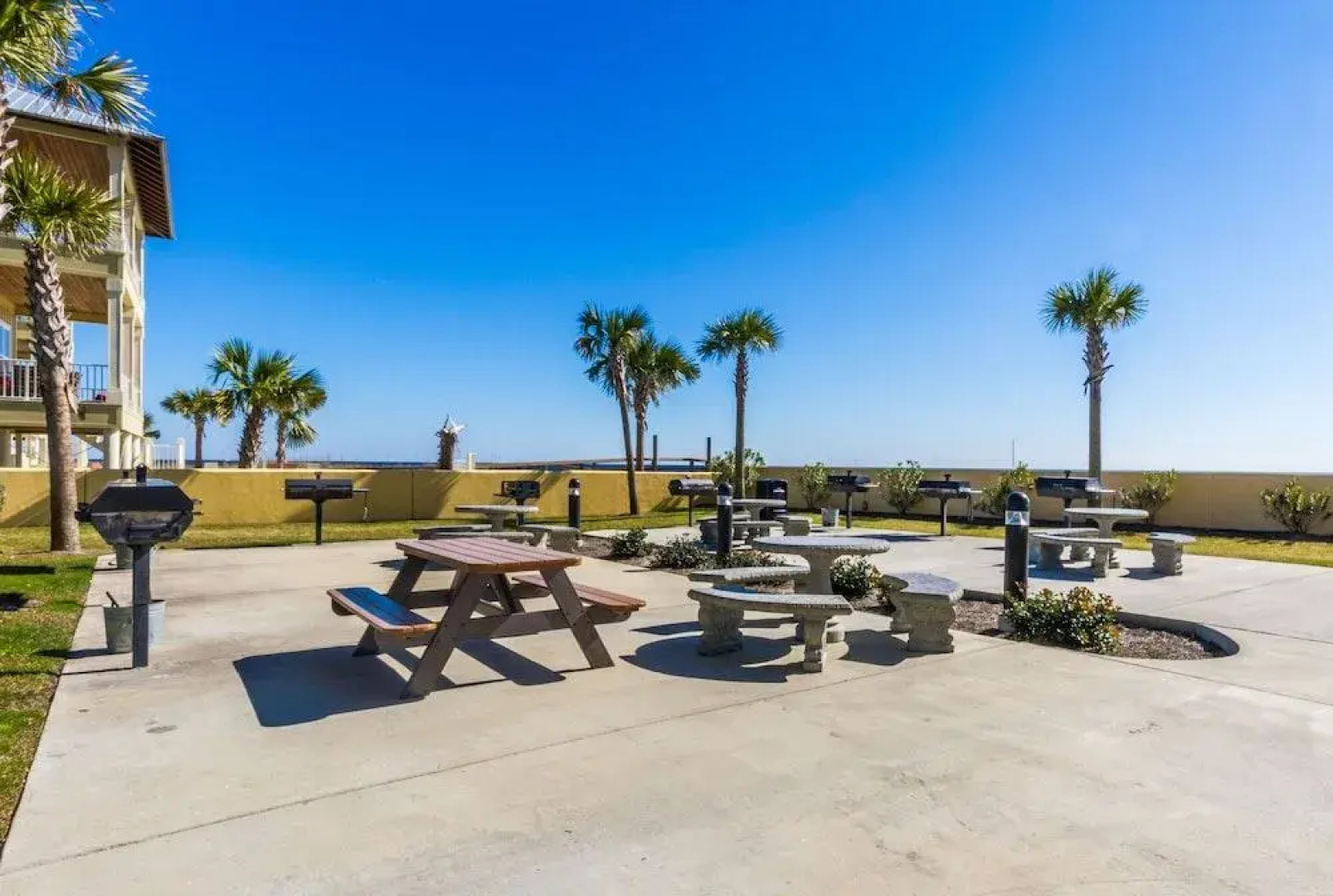 Phoenix West II by Luxury Gulf Rentals