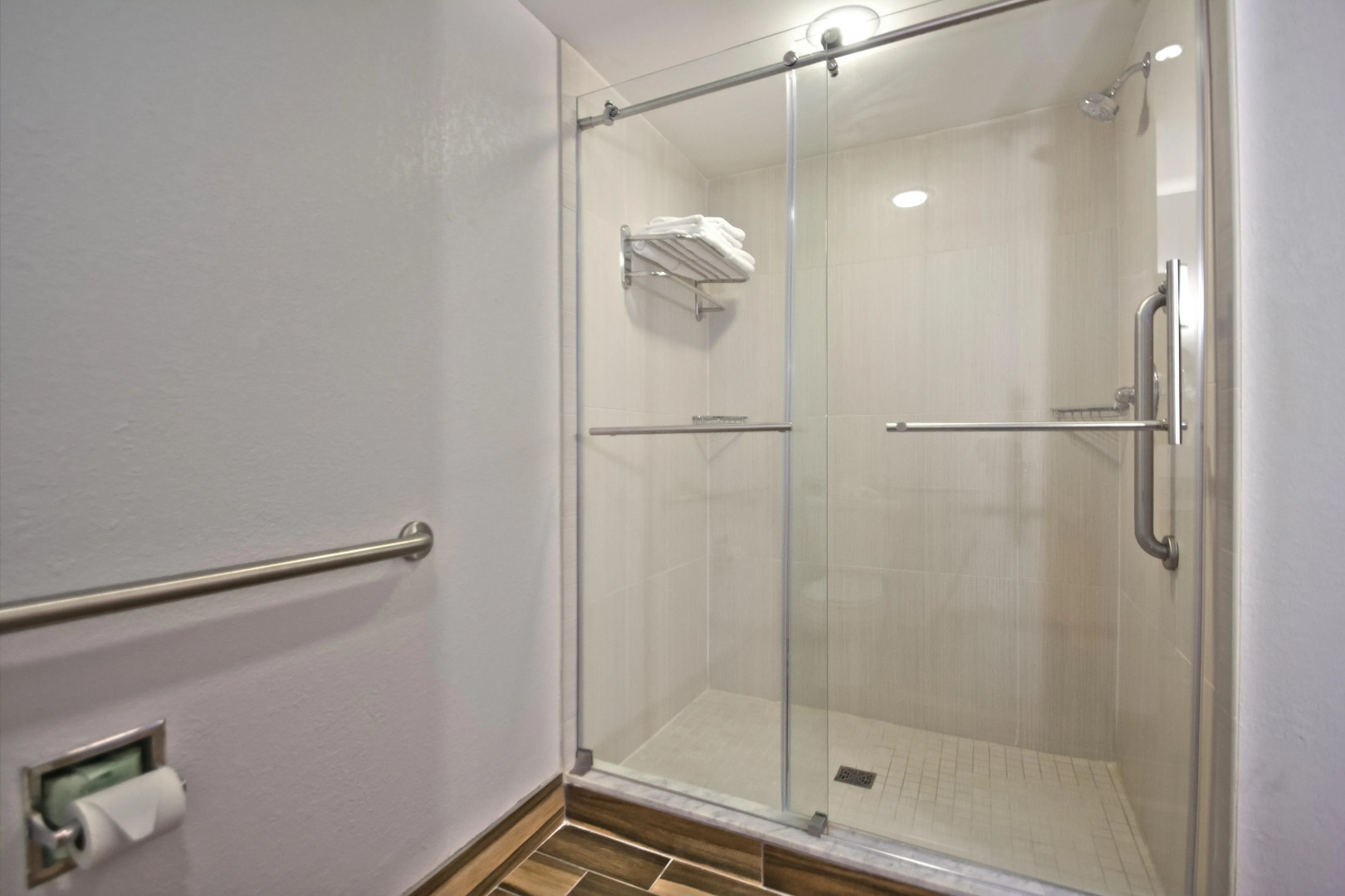 Holiday Inn Manahawkin/Long Beach Island by IHG