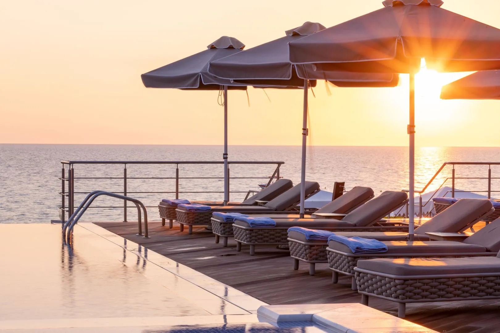 Отель Pomegranate Wellness Spa