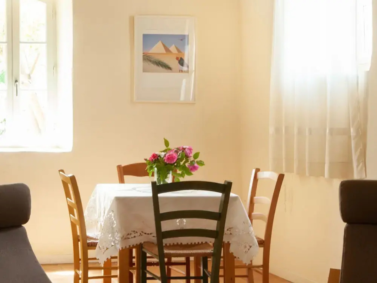 Quaint Holiday Home in Rustrel With Swimming Pool