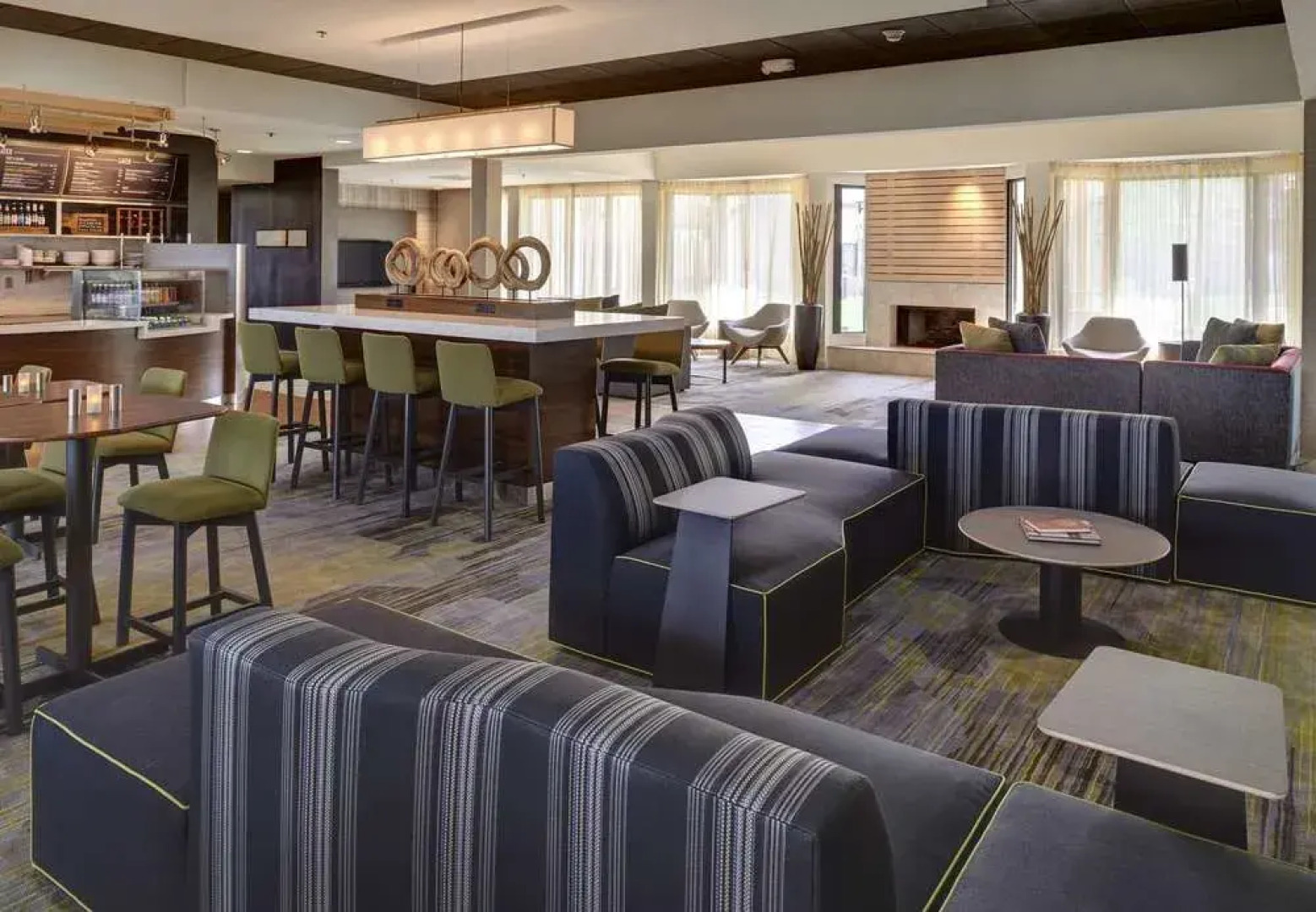 Courtyard Indianapolis Airport